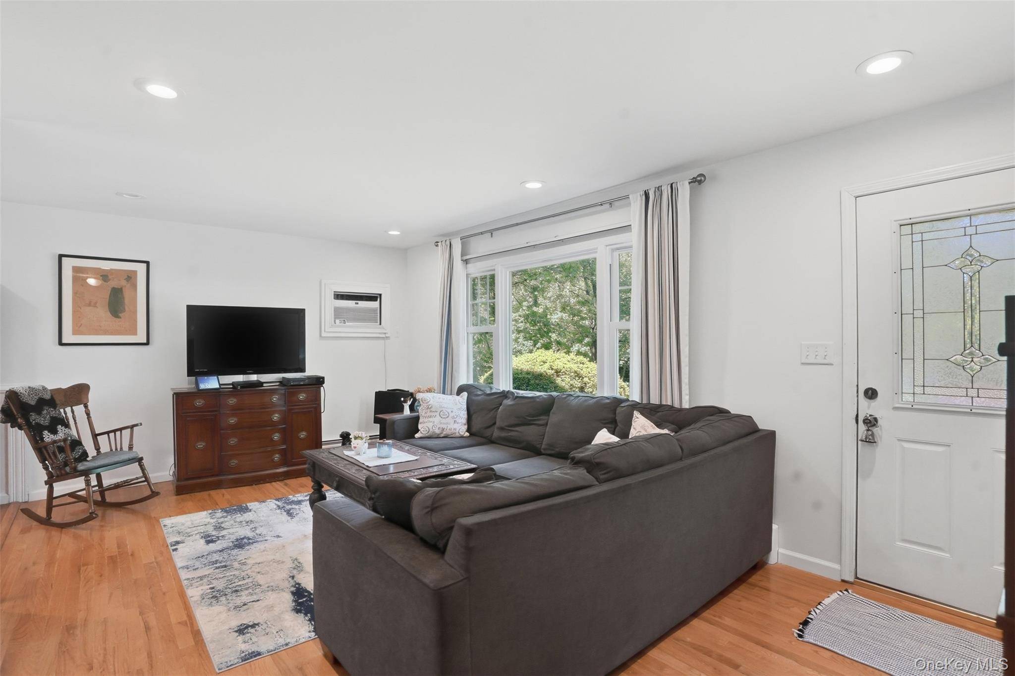 30 Olympus RD, Highland Mills, NY 10930