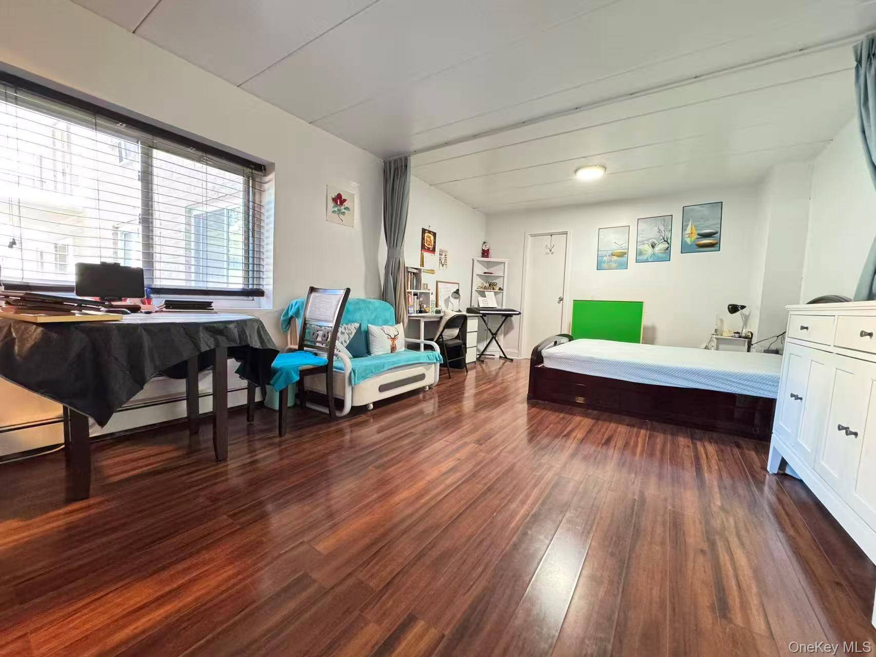 2035 Central Park AVE #LG, Yonkers, NY 10710