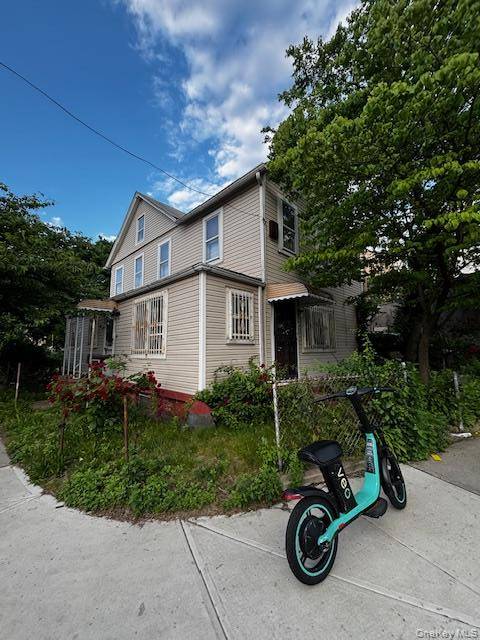185-02 Baisley BLVD, Saint Albans, NY 11412
