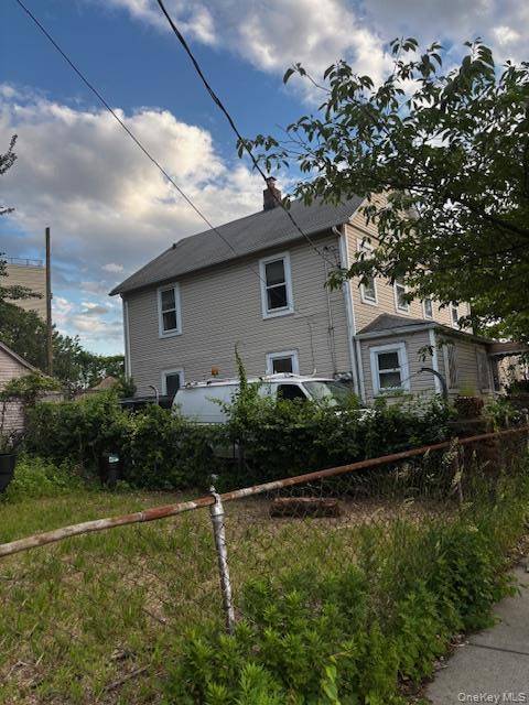 185-02 Baisley BLVD, Saint Albans, NY 11412