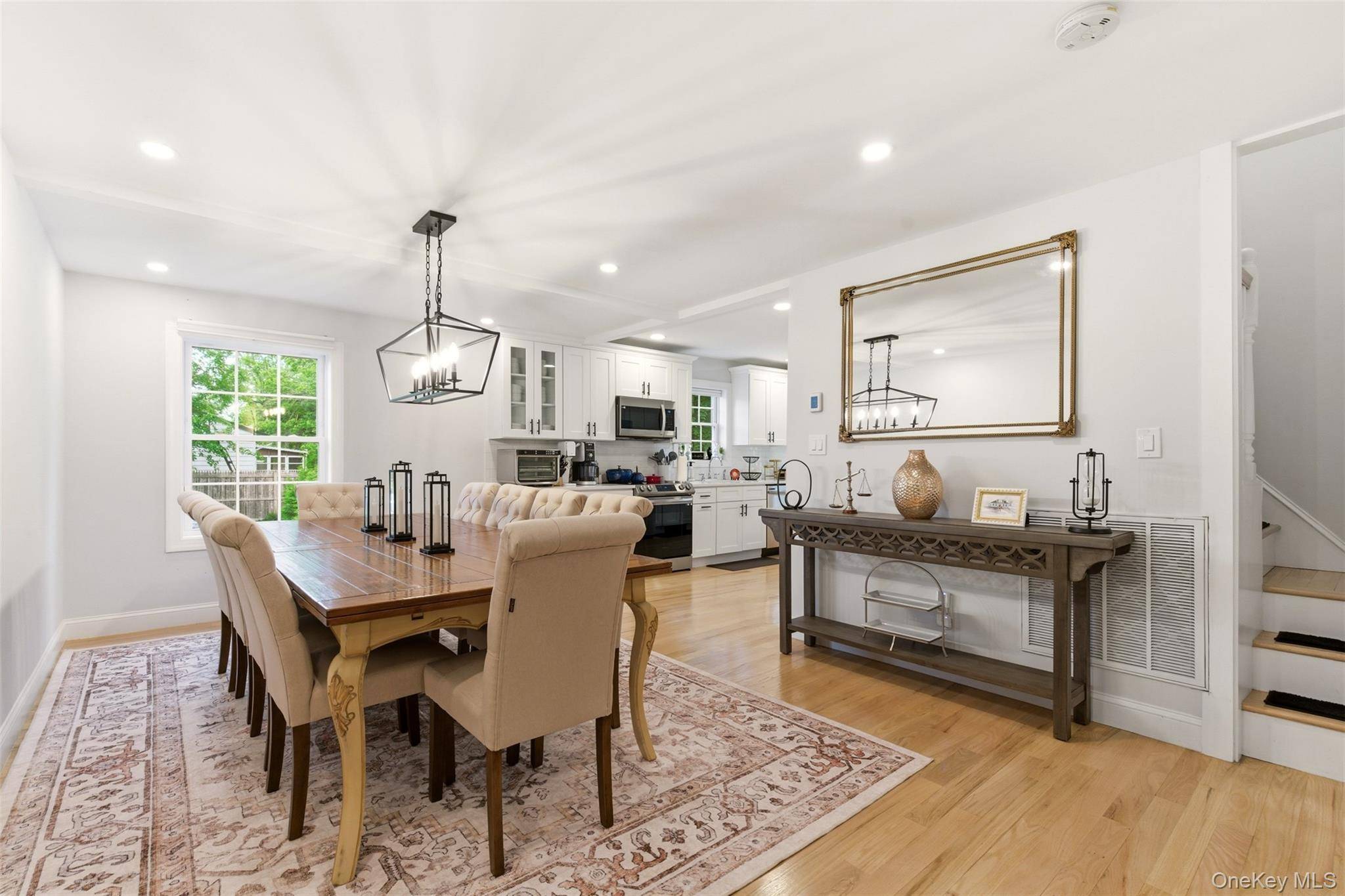 238 Woodlawn AVE, Saint James, NY 11780