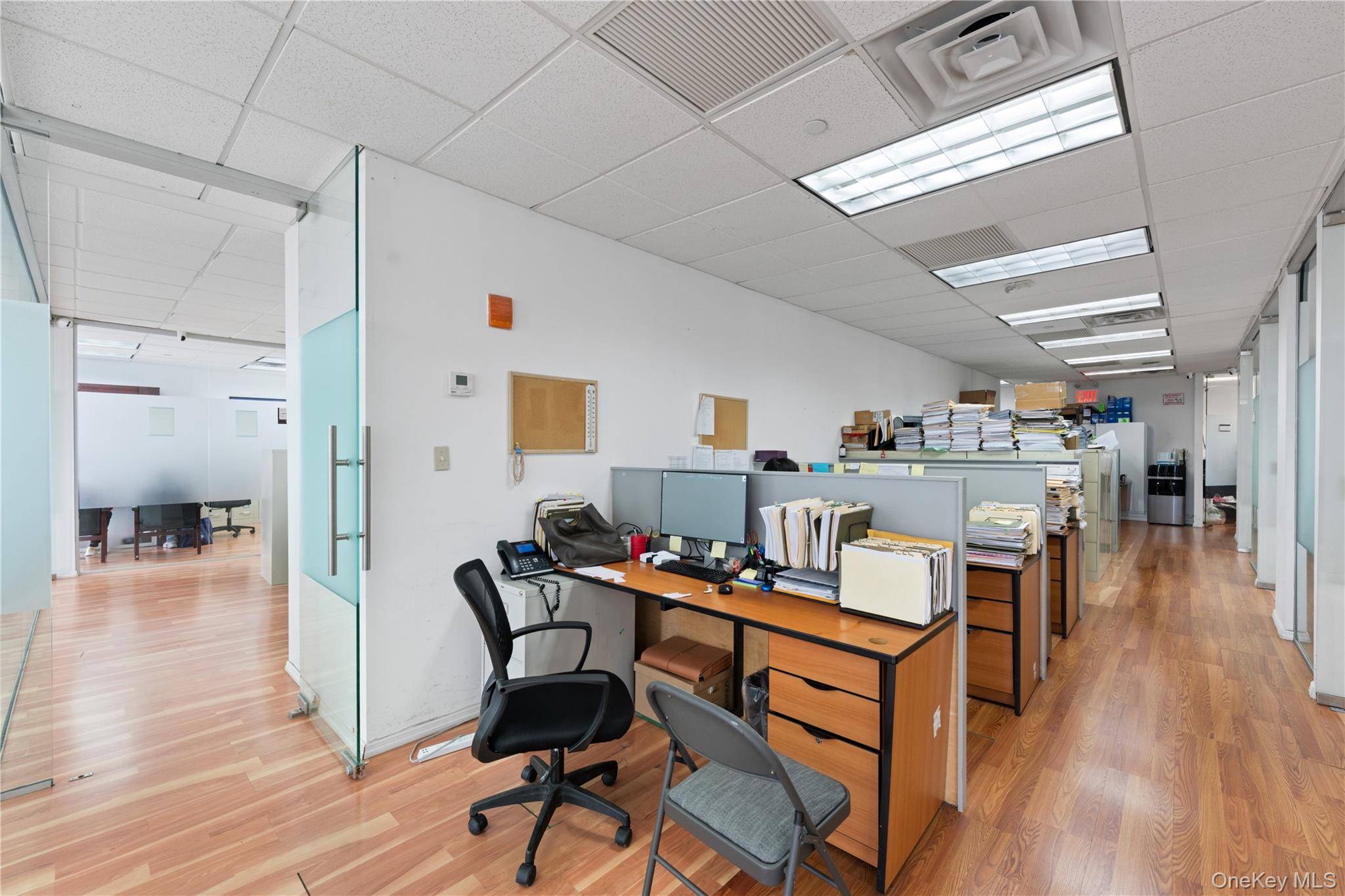 136-33 37th AVE #9A, Flushing, NY 11354