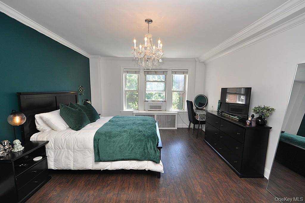 280 Bronxville RD #4O, Bronxville, NY 10708