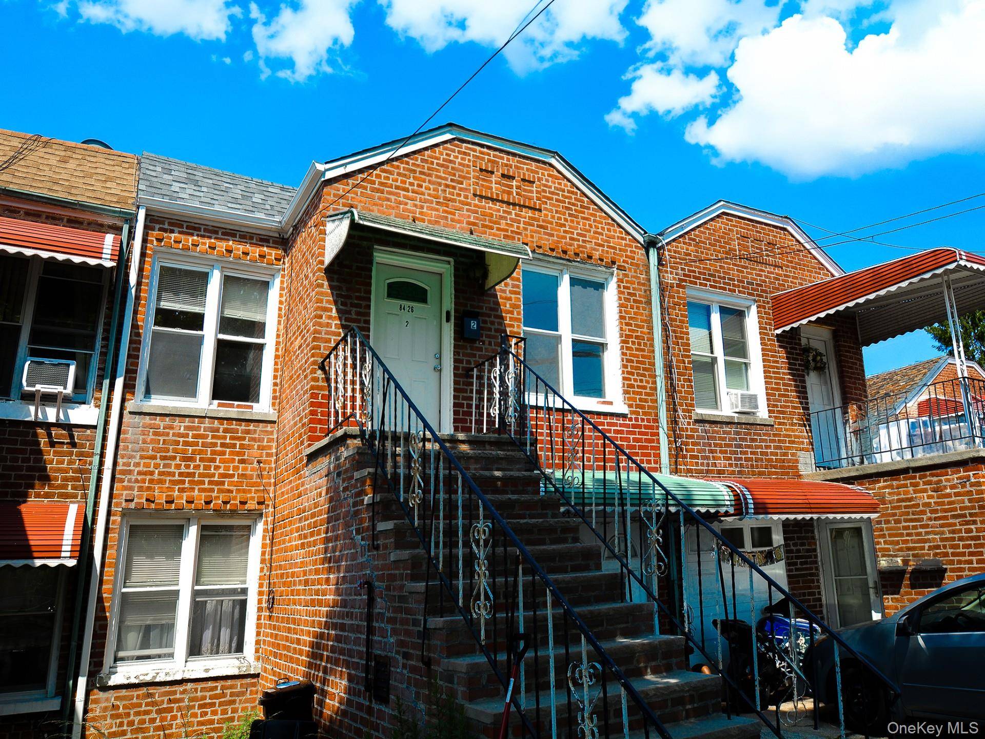 84-26 Little Neck Pkwy #2, Floral Park, NY 11001