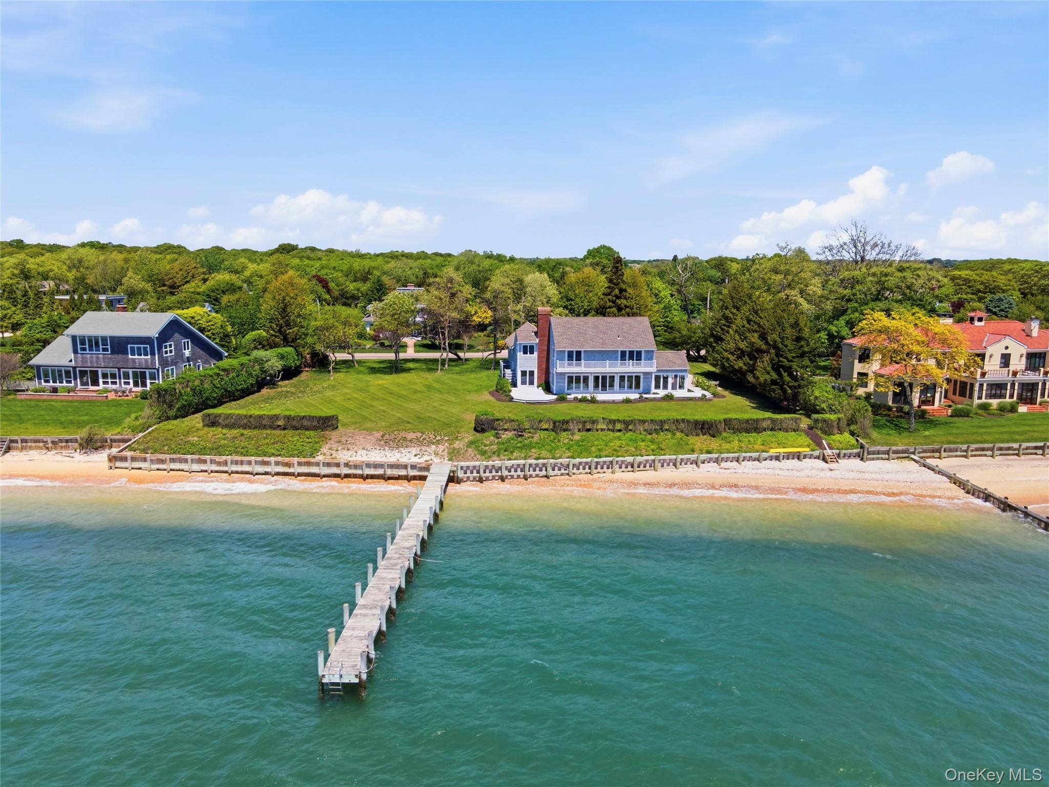 90 Peconic AVE, Shelter Island, NY 11964