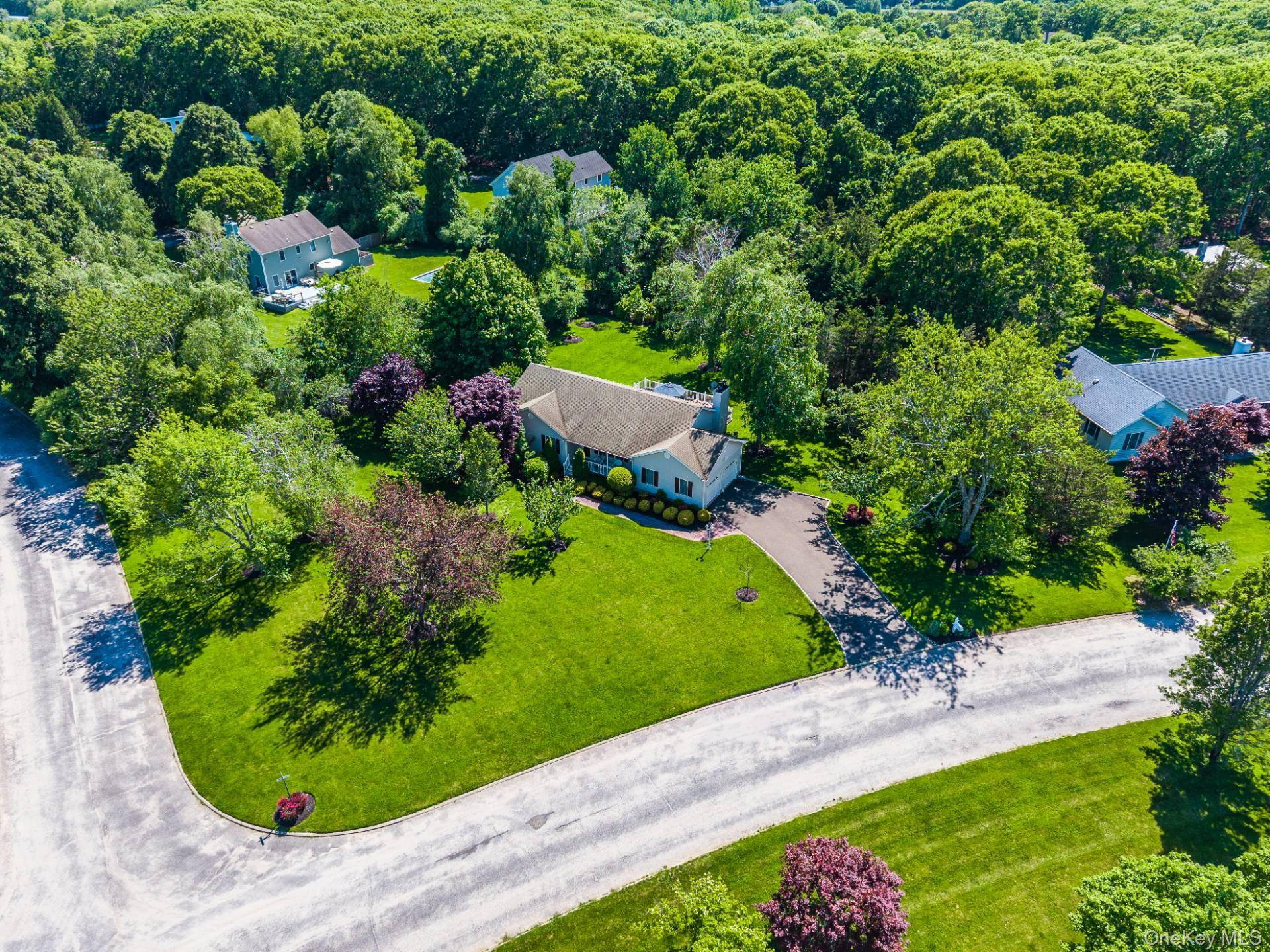 575 Willow DR, East Marion, NY 11939