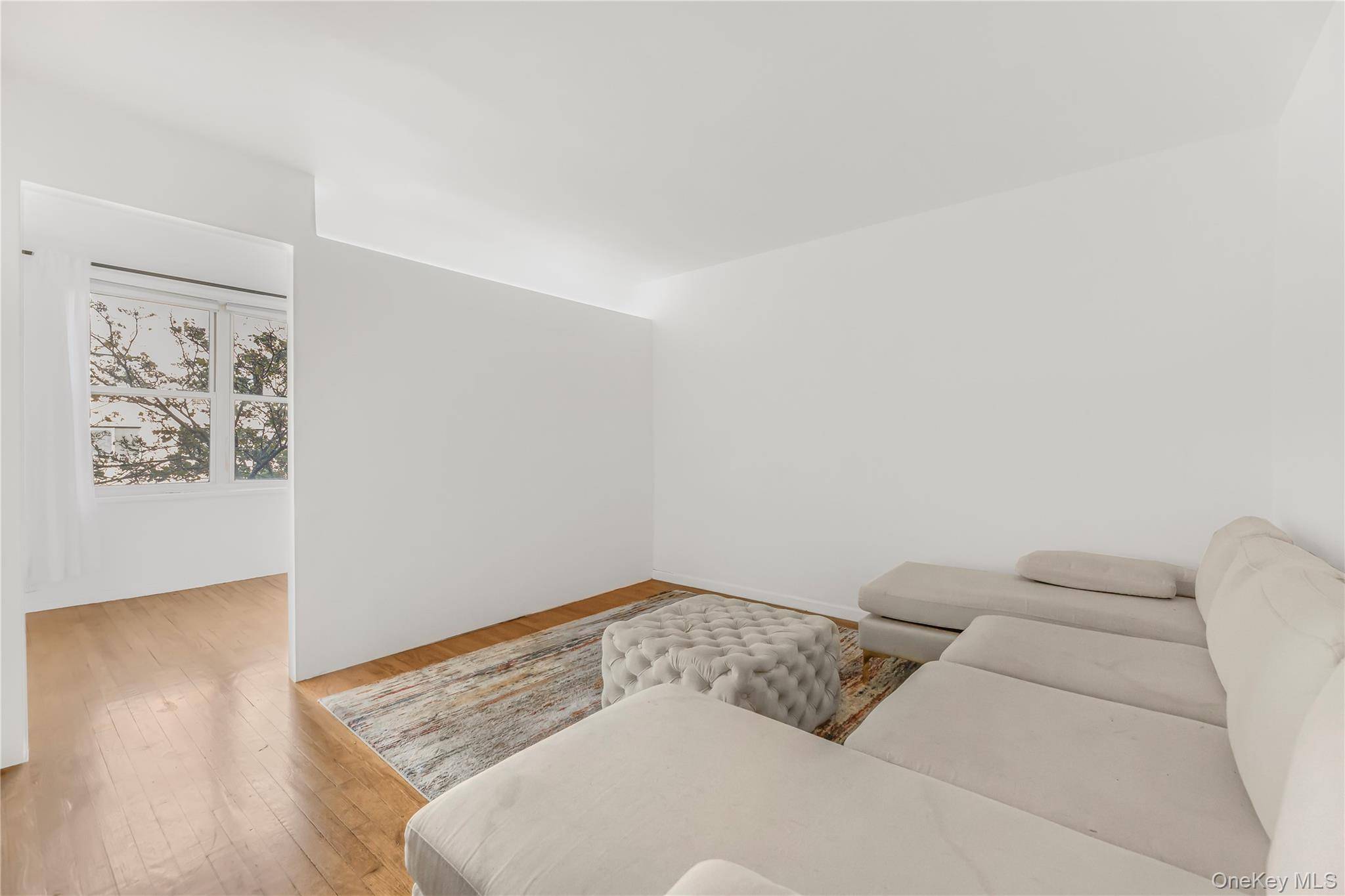 365 Bronx River RD #6C, Yonkers, NY 10704