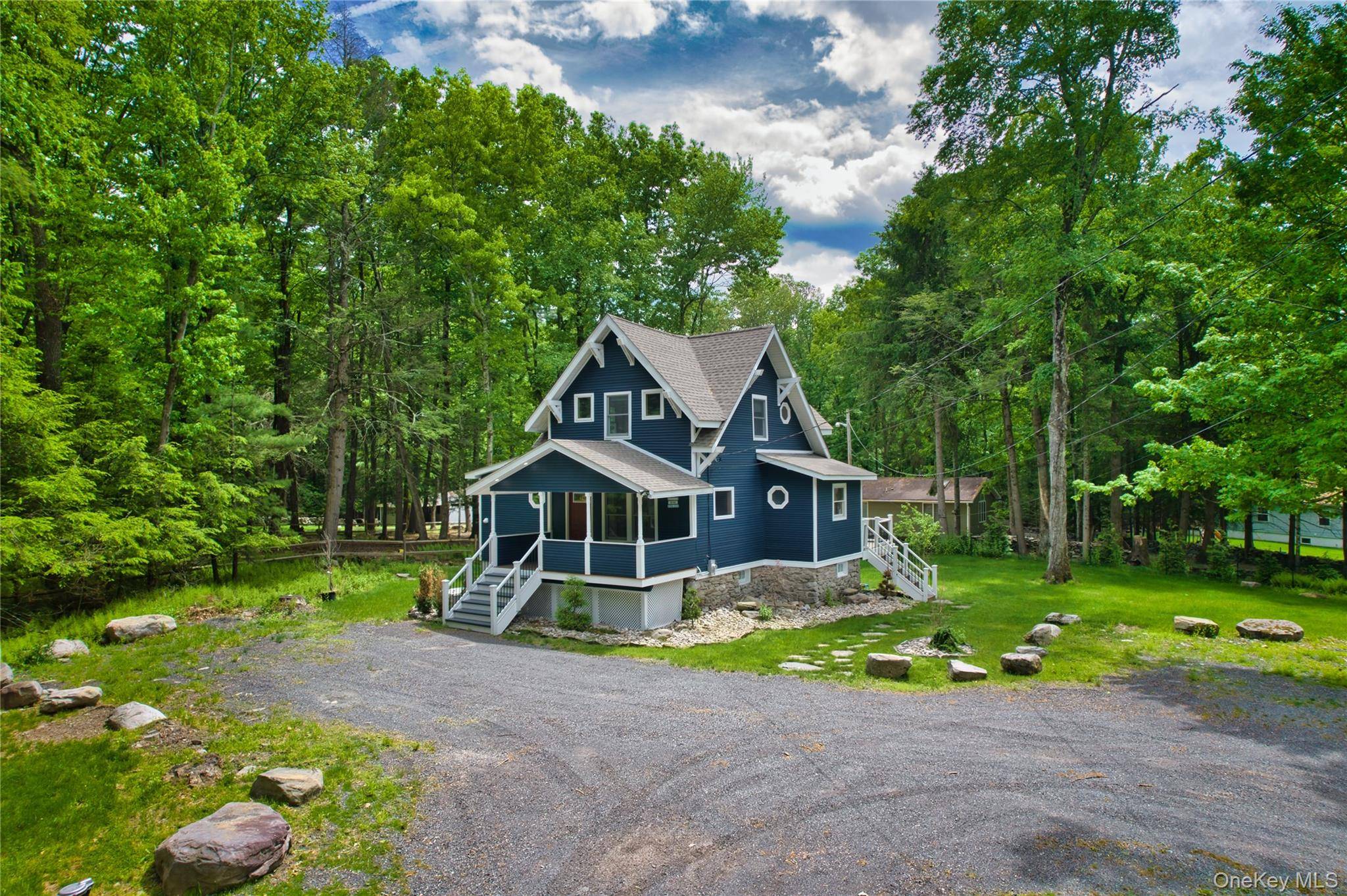 407 Yankee Lake RD, Wurtsboro, NY 12790