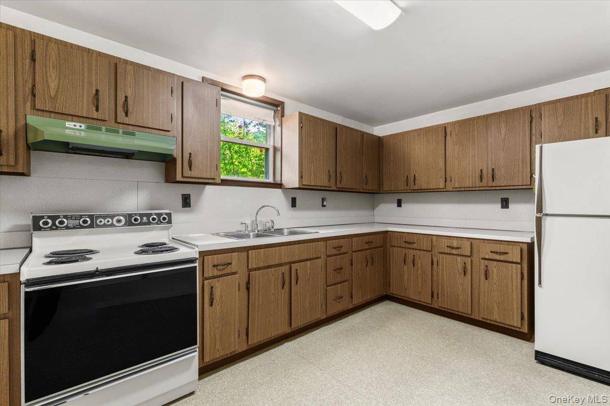 170 Atonement AVE, Garrison, NY 10516