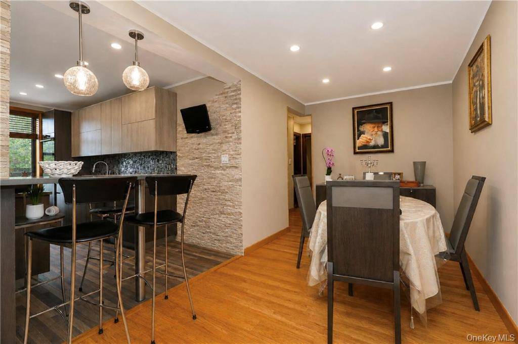 711 Montauk CT #2H, Brooklyn, NY 11235
