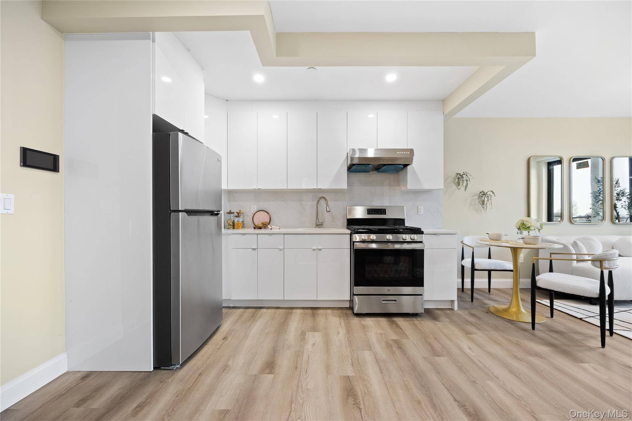 163-07 72nd Ave #2C, Fresh Meadows, NY 11365
