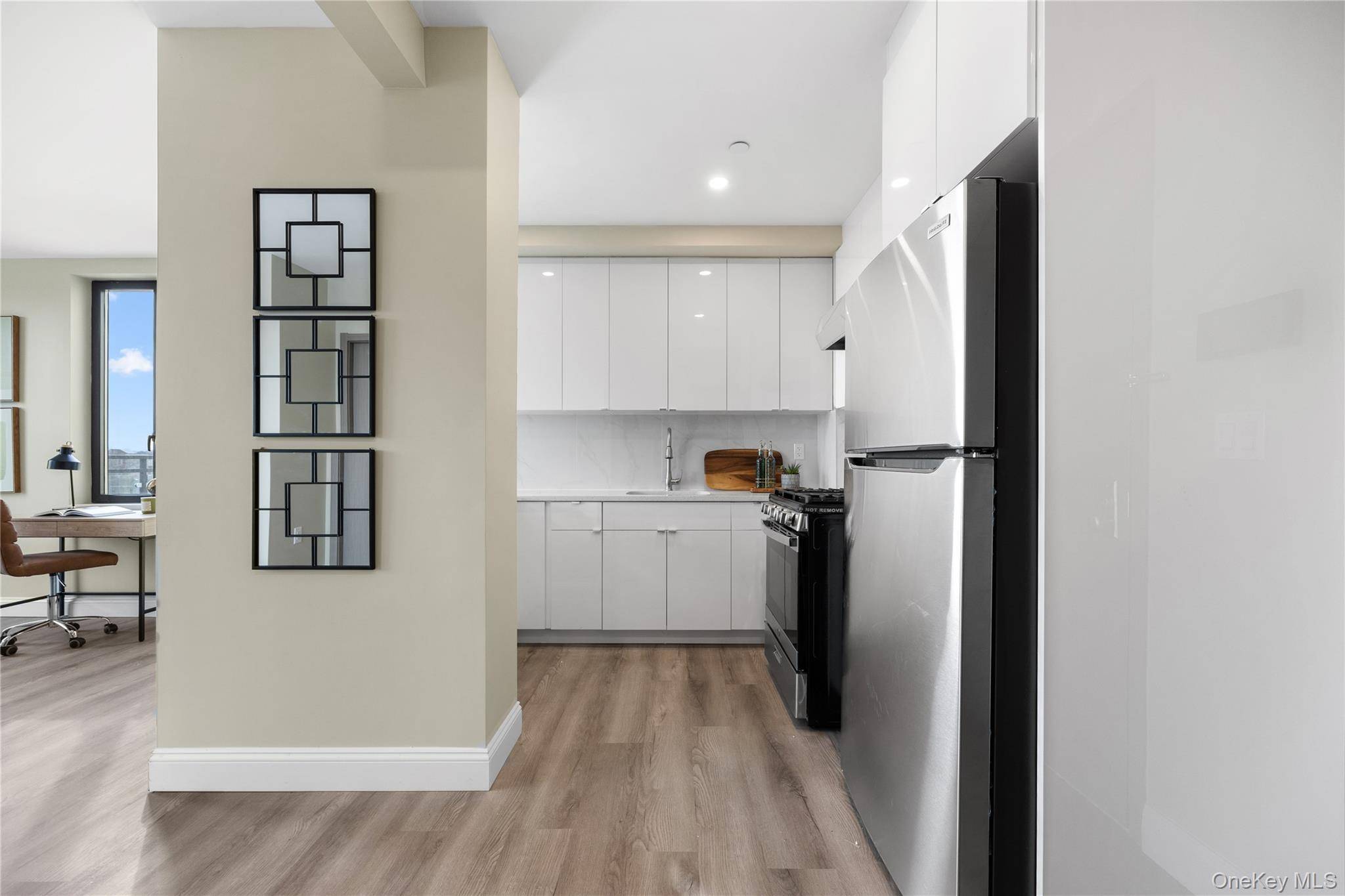 163-07 72nd AVE #5A, Fresh Meadows, NY 11365