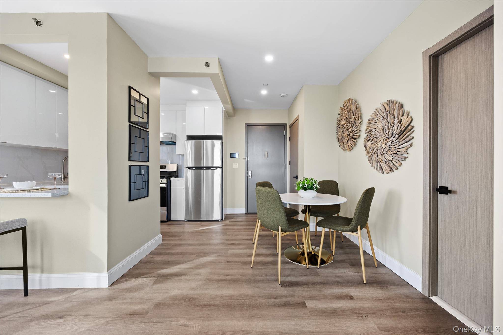 163-07 72nd AVE #5A, Fresh Meadows, NY 11365
