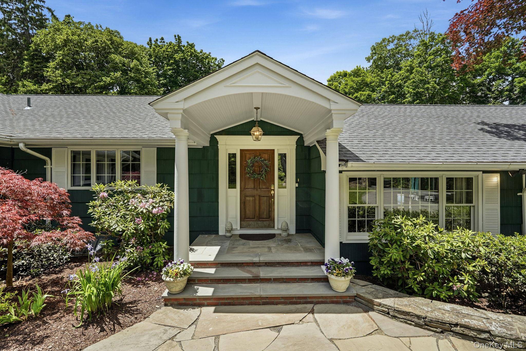 2341 Blue Spruce DR, Yorktown Heights, NY 10598