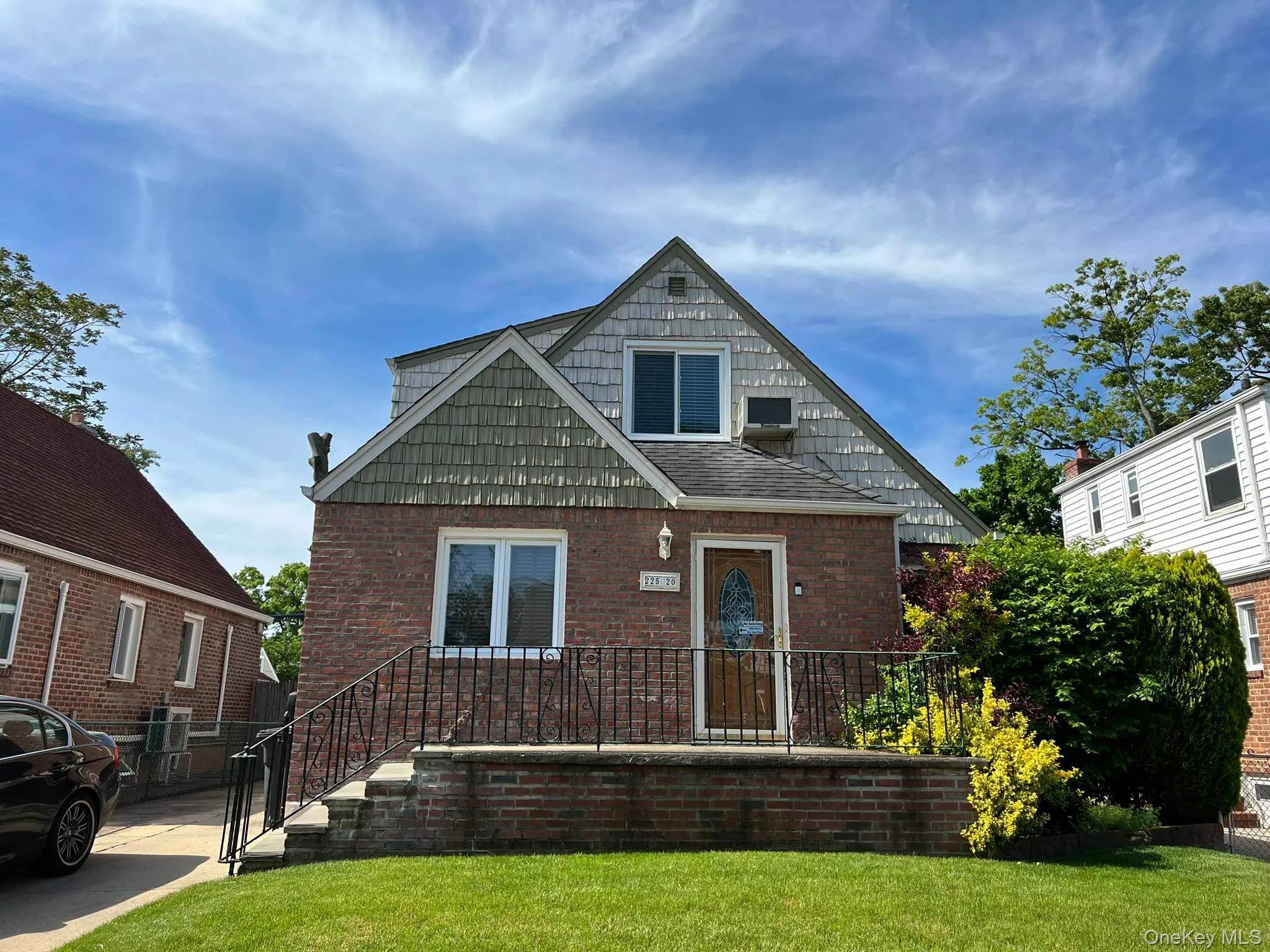 225-20 108th AVE, Queens Village, NY 11429