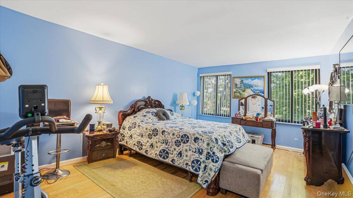 421 N Broadway #28, Yonkers, NY 10701