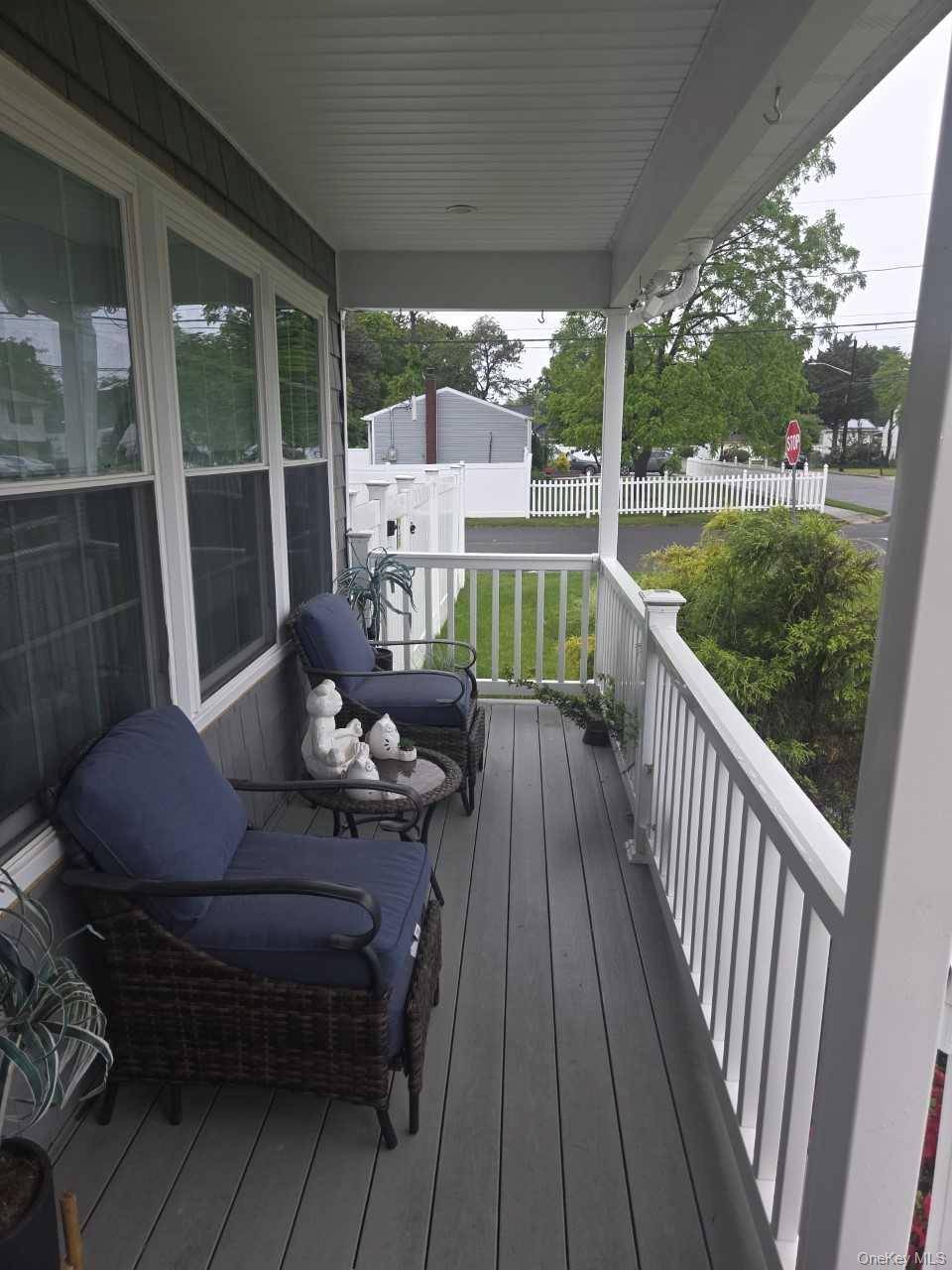 62 Jamaica AVE, Wyandanch, NY 11798