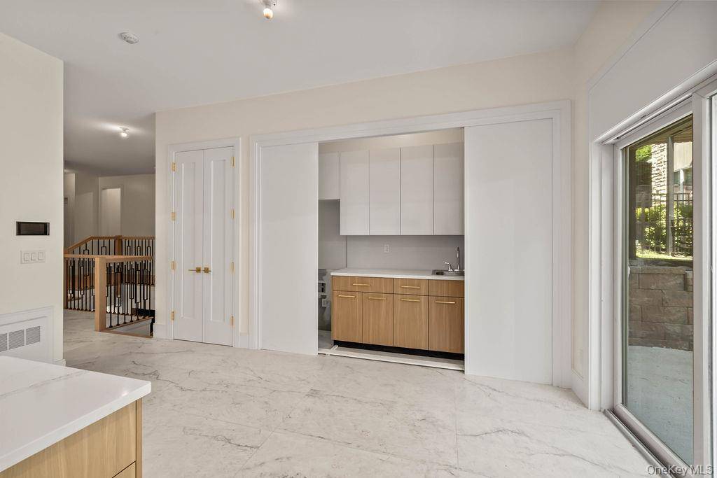 4103 Corner ST, Spring Valley, NY 10977