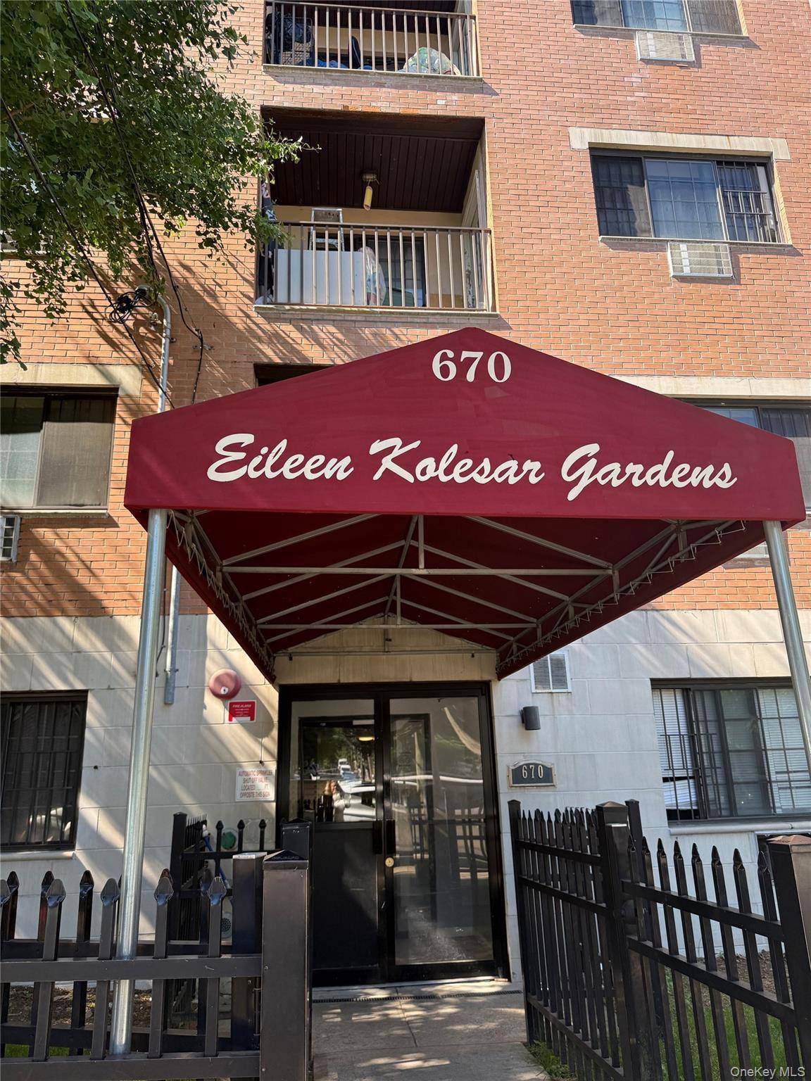 668 E 226th ST, Bronx, NY 10466