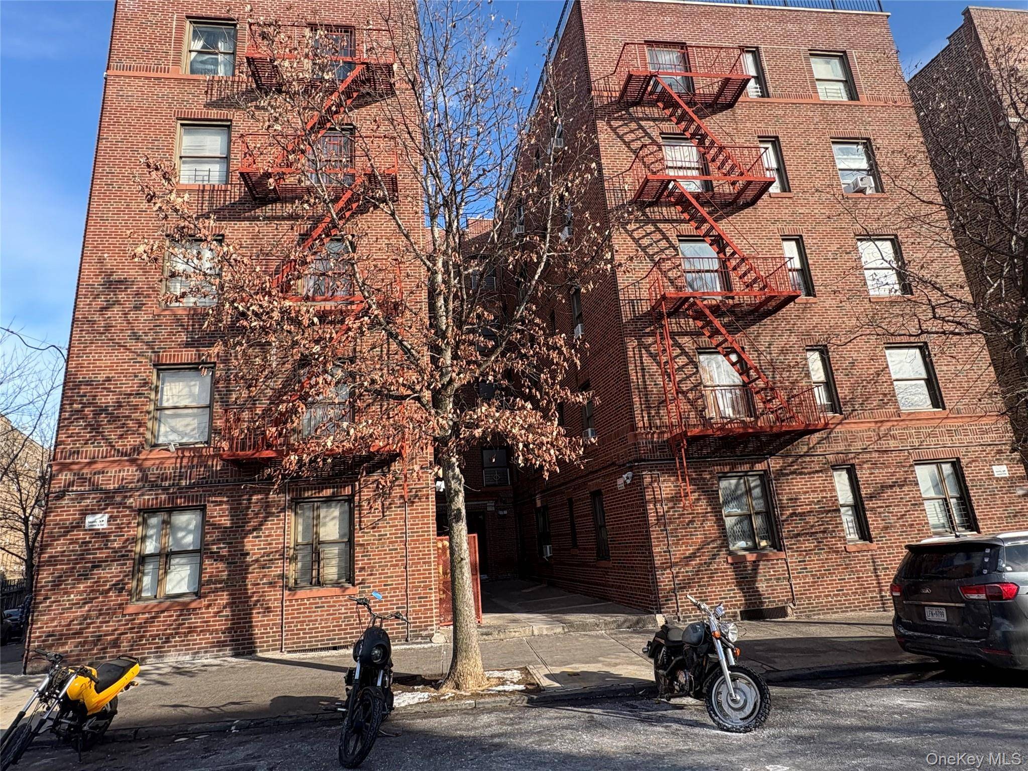 1534 Beach AVE, Bronx, NY 10460