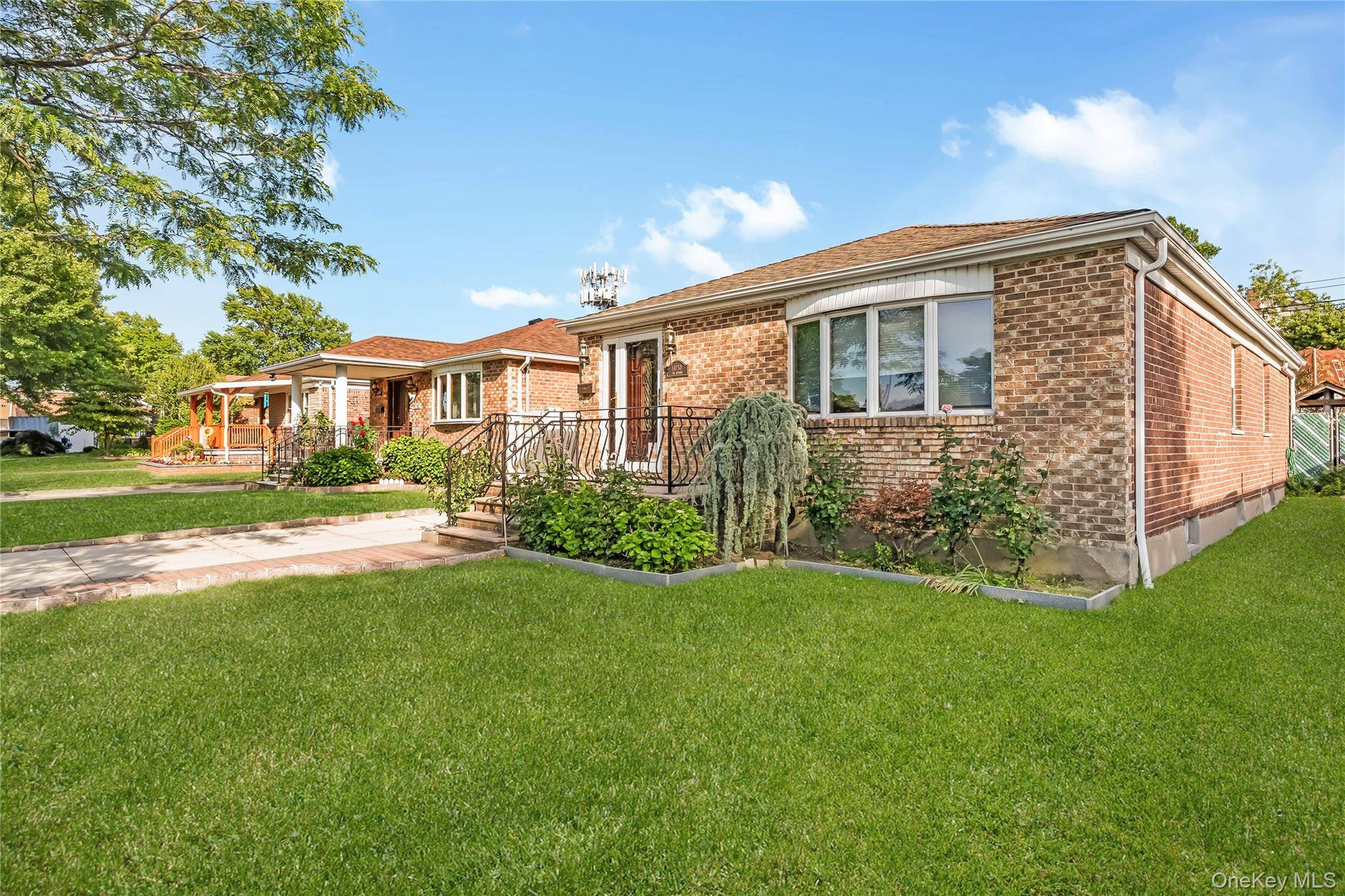 147-58 7th AVE, Whitestone, NY 11357
