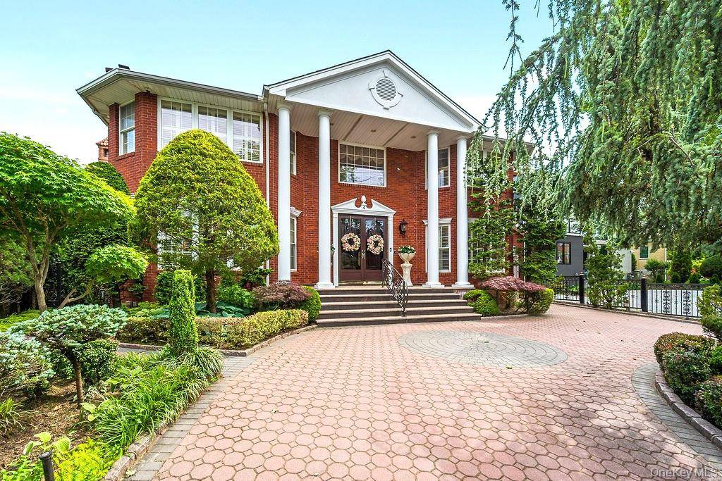 4 Point CRES, Whitestone, NY 11357