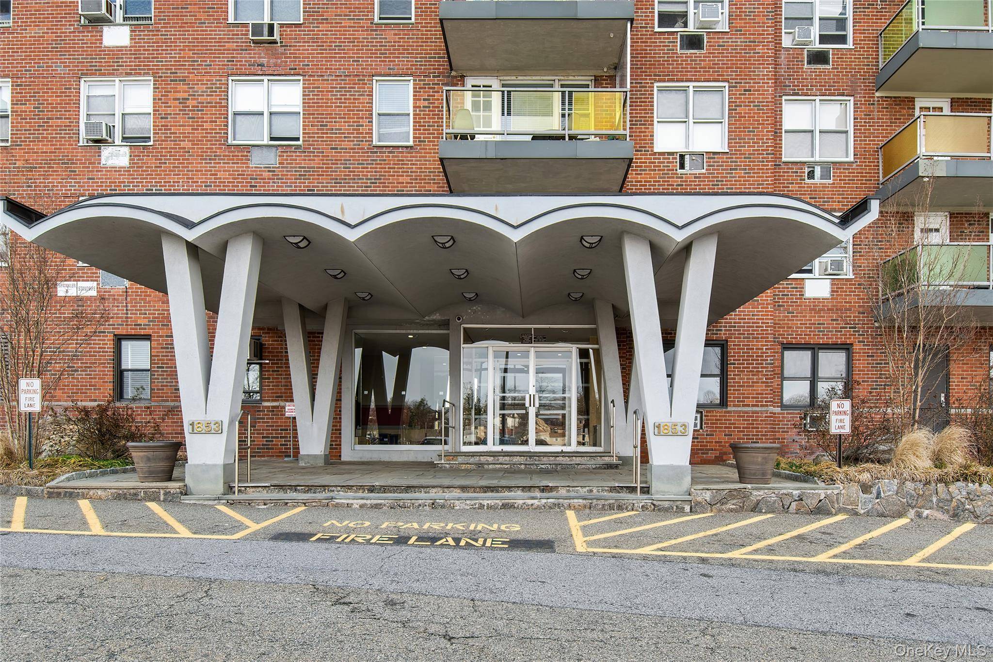 1853 Central Park Ave #16 C, Yonkers, NY 10710