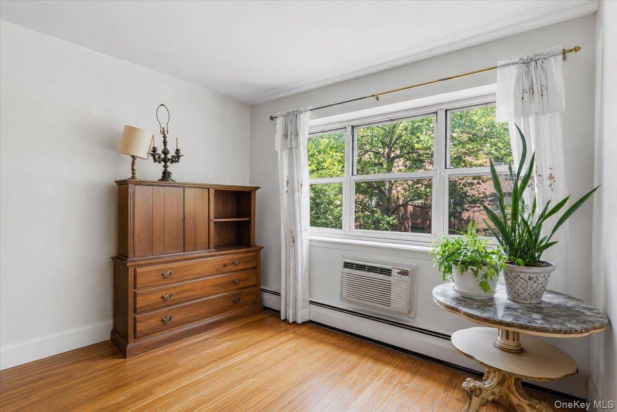99-10 60th AVE #2B, Corona, NY 11368