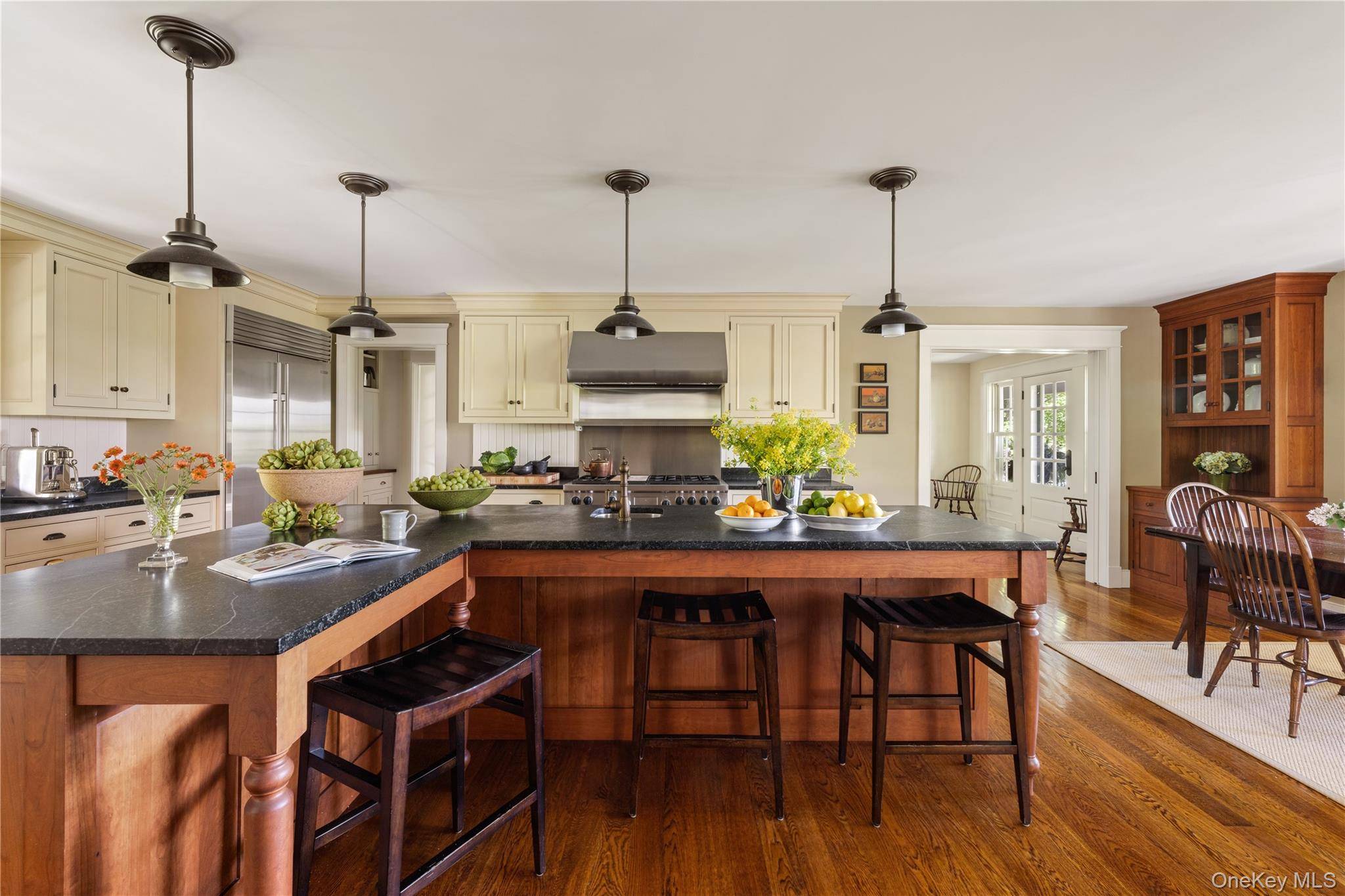 335 Dawson RD, Hillsdale, NY 12529