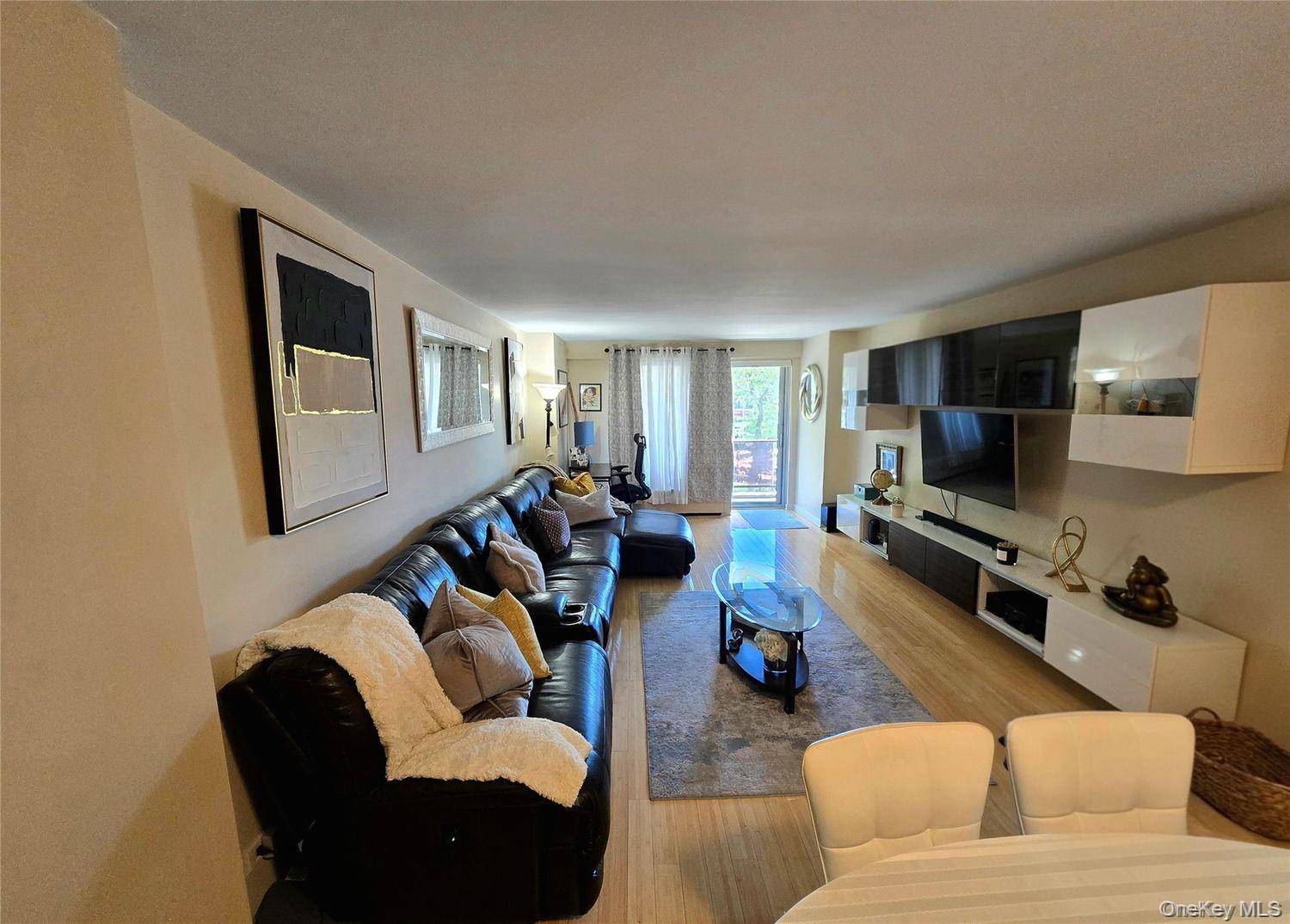 11011 Queens BLVD #3M, Forest Hills, NY 11375