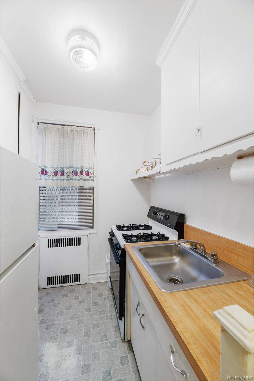 35-16 85th street #3H, Jackson Heights, NY 11372