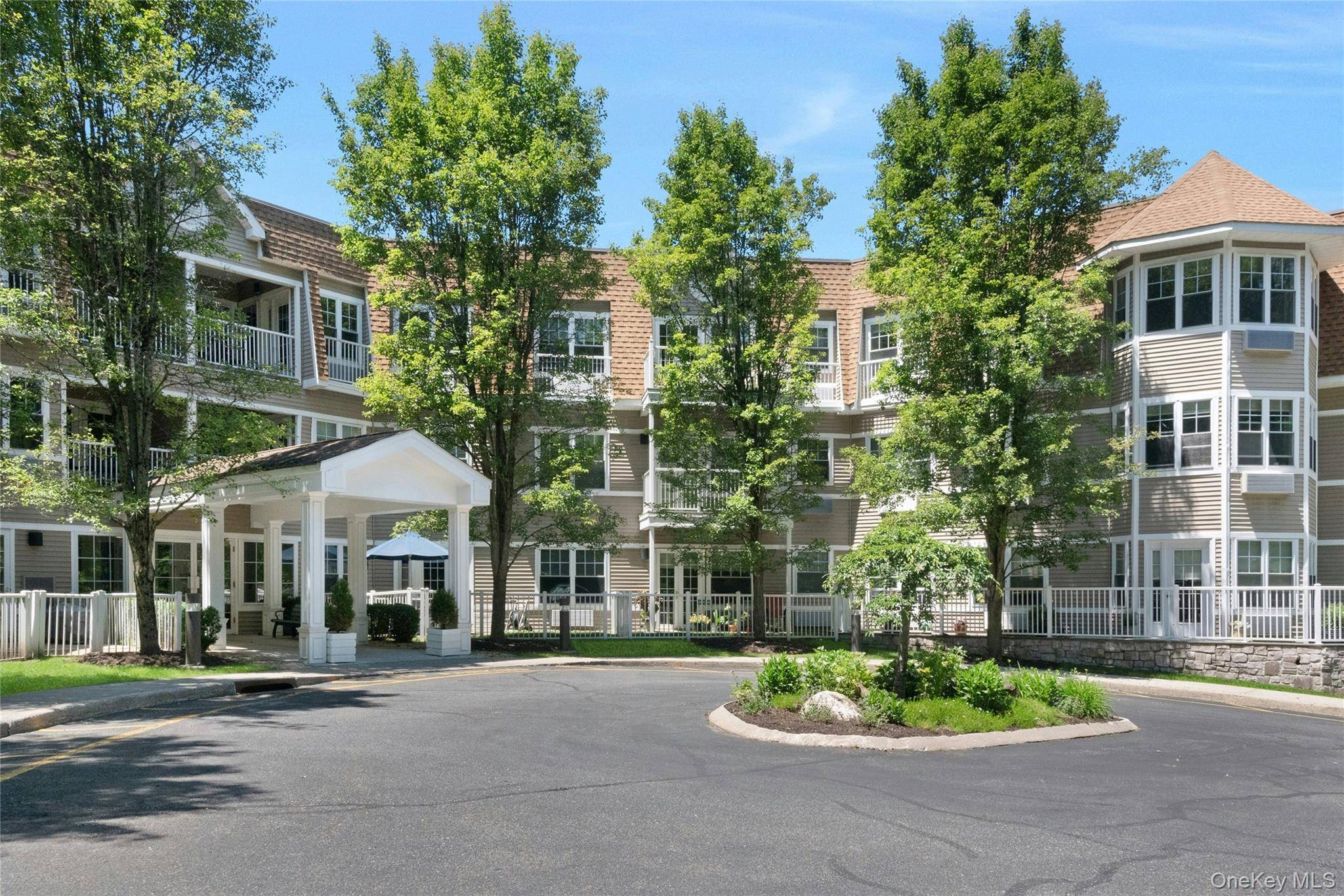 314 Sutton DR #314, Mount Kisco, NY 10549