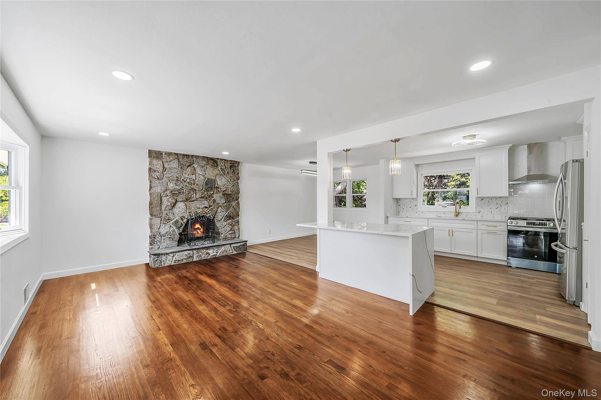 267 Woodhull AVE, Port Jefferson Station, NY 11776