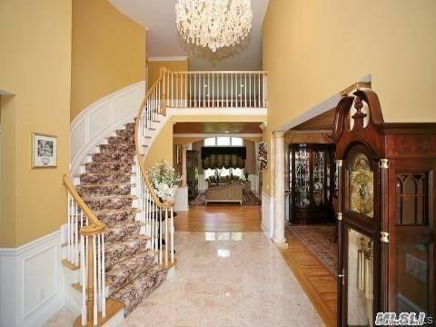 47 Pembroke DR, Glen Cove, NY 11542
