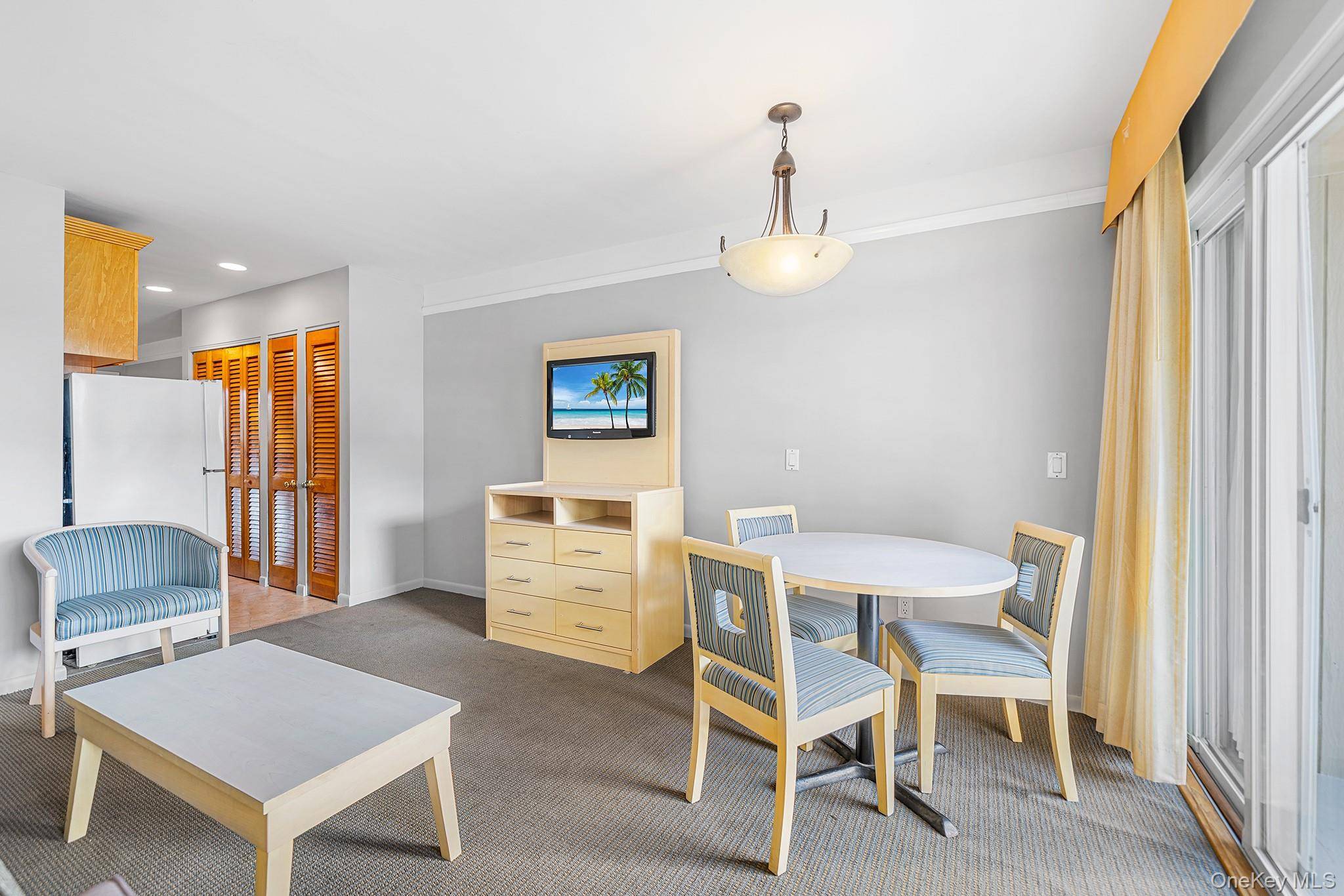 131 S Emerson AVE #235, Montauk, NY 11954