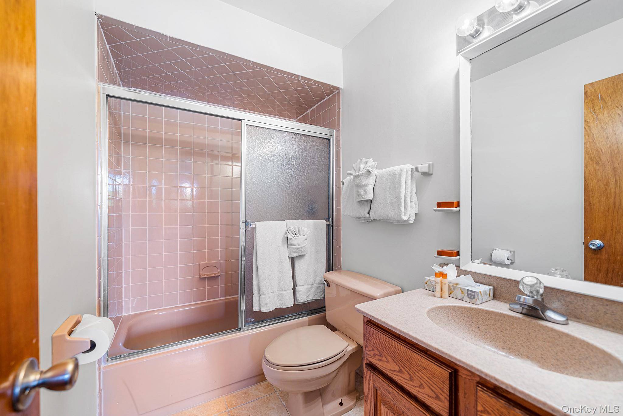 131 S Emerson AVE #235, Montauk, NY 11954