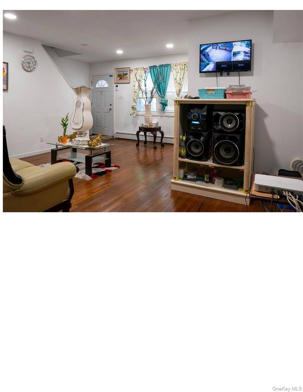 20608 116th AVE, Cambria Heights, NY 11411