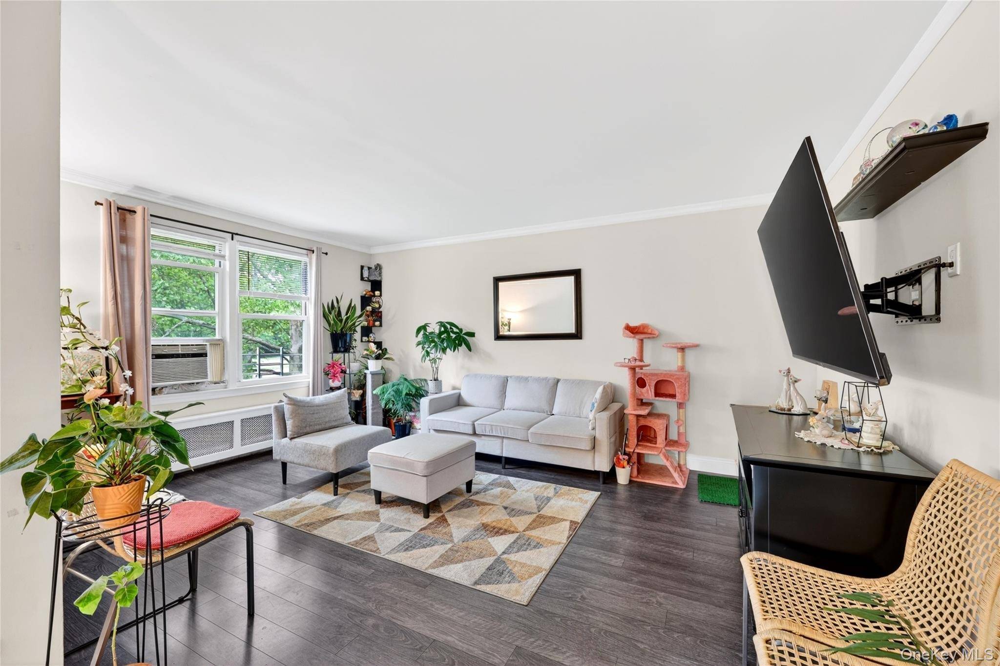 13 Winchester AVE #2A, Yonkers, NY 10710