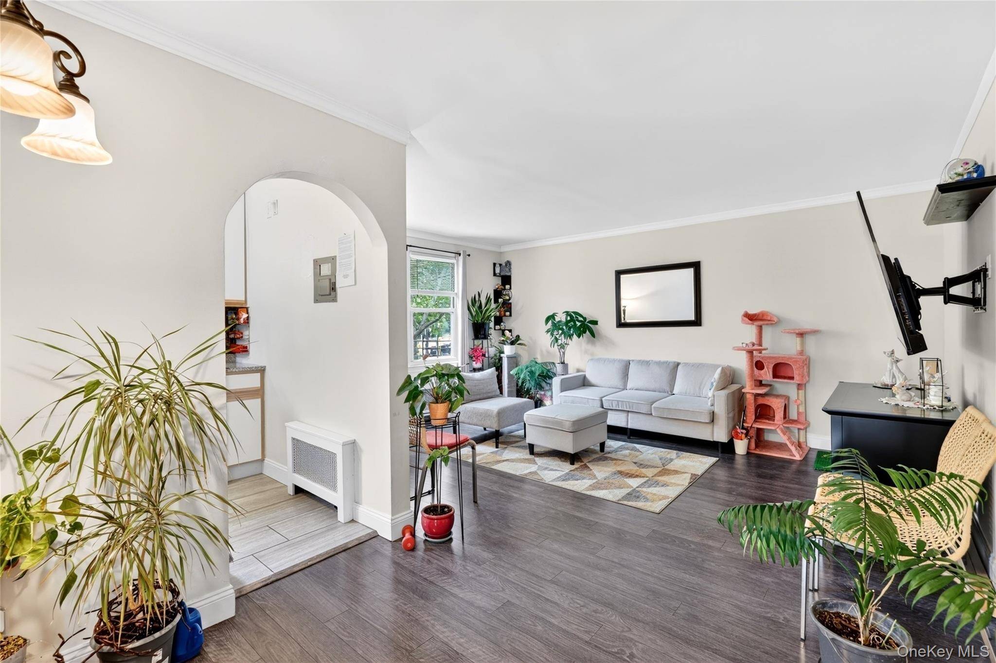 13 Winchester AVE #2A, Yonkers, NY 10710