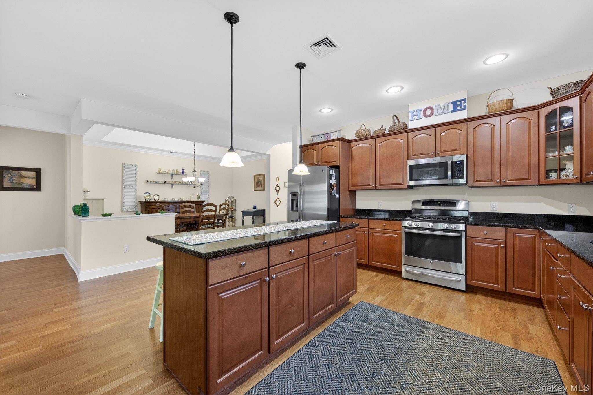 28 Yesterday DR, Cold Spring, NY 10516