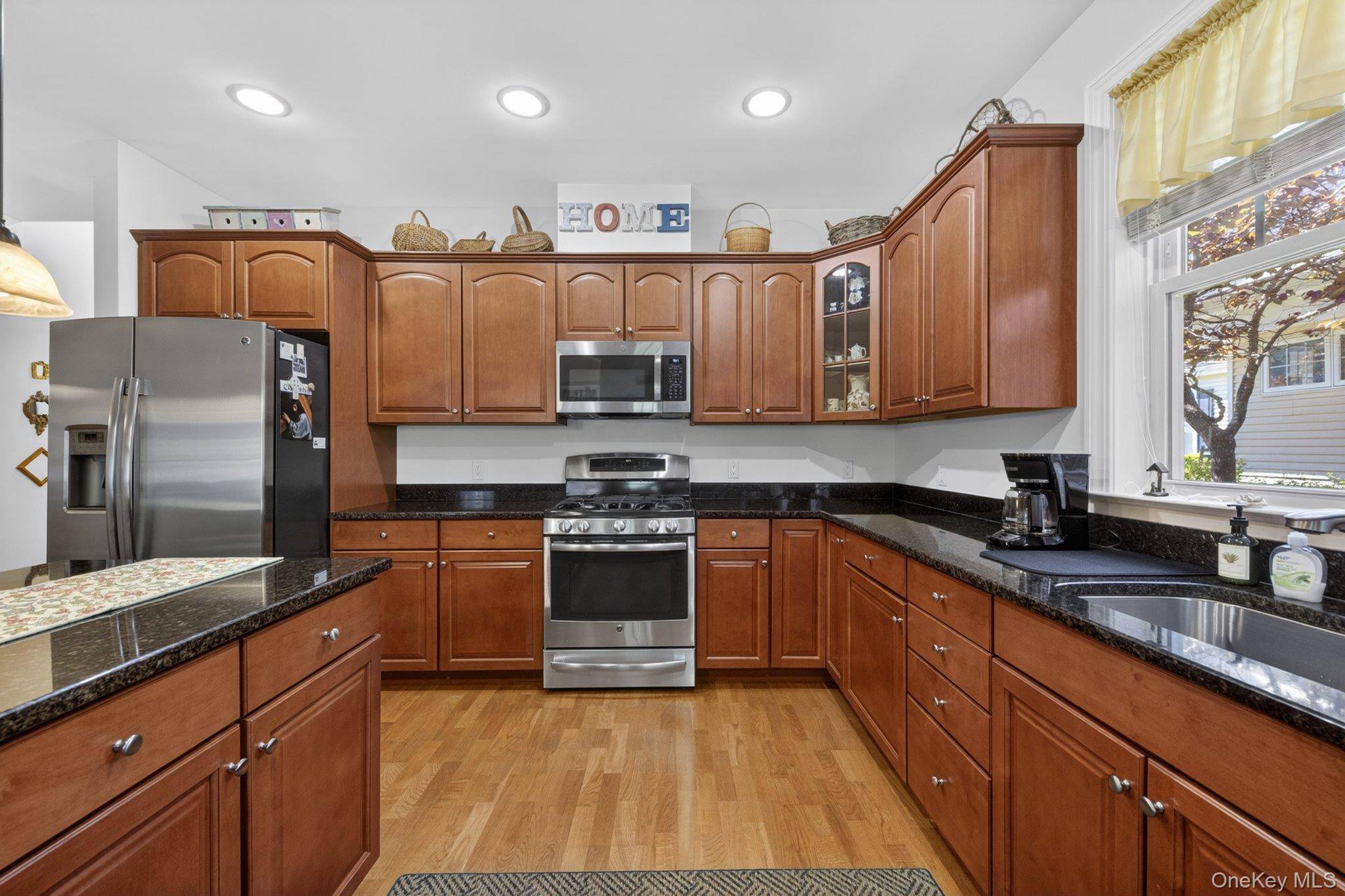 28 Yesterday DR, Cold Spring, NY 10516