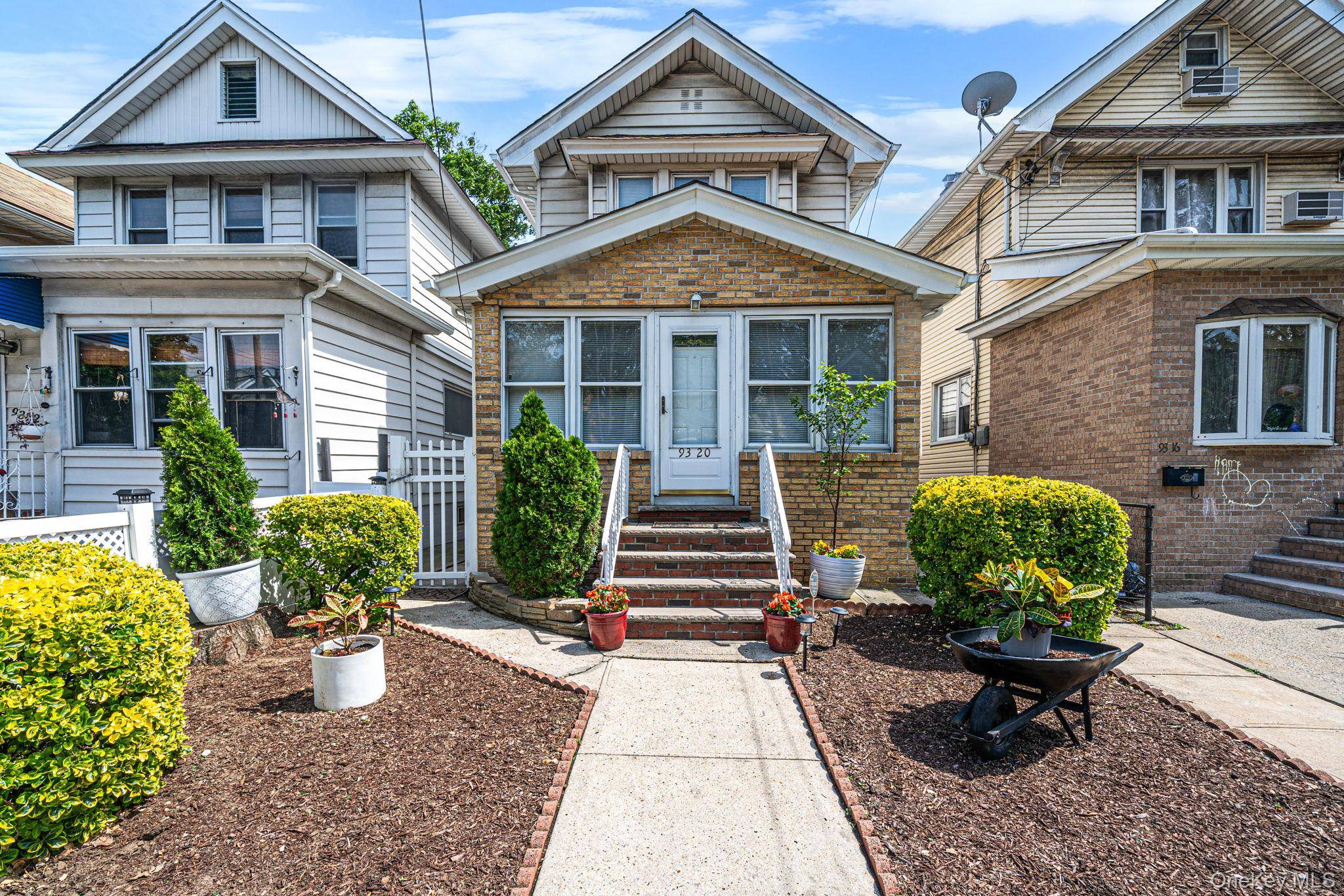 9320 92nd AVE, Woodhaven, NY 11421
