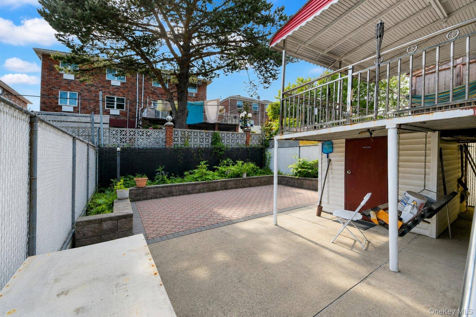 419 Turneur AVE, Bronx, NY 10473