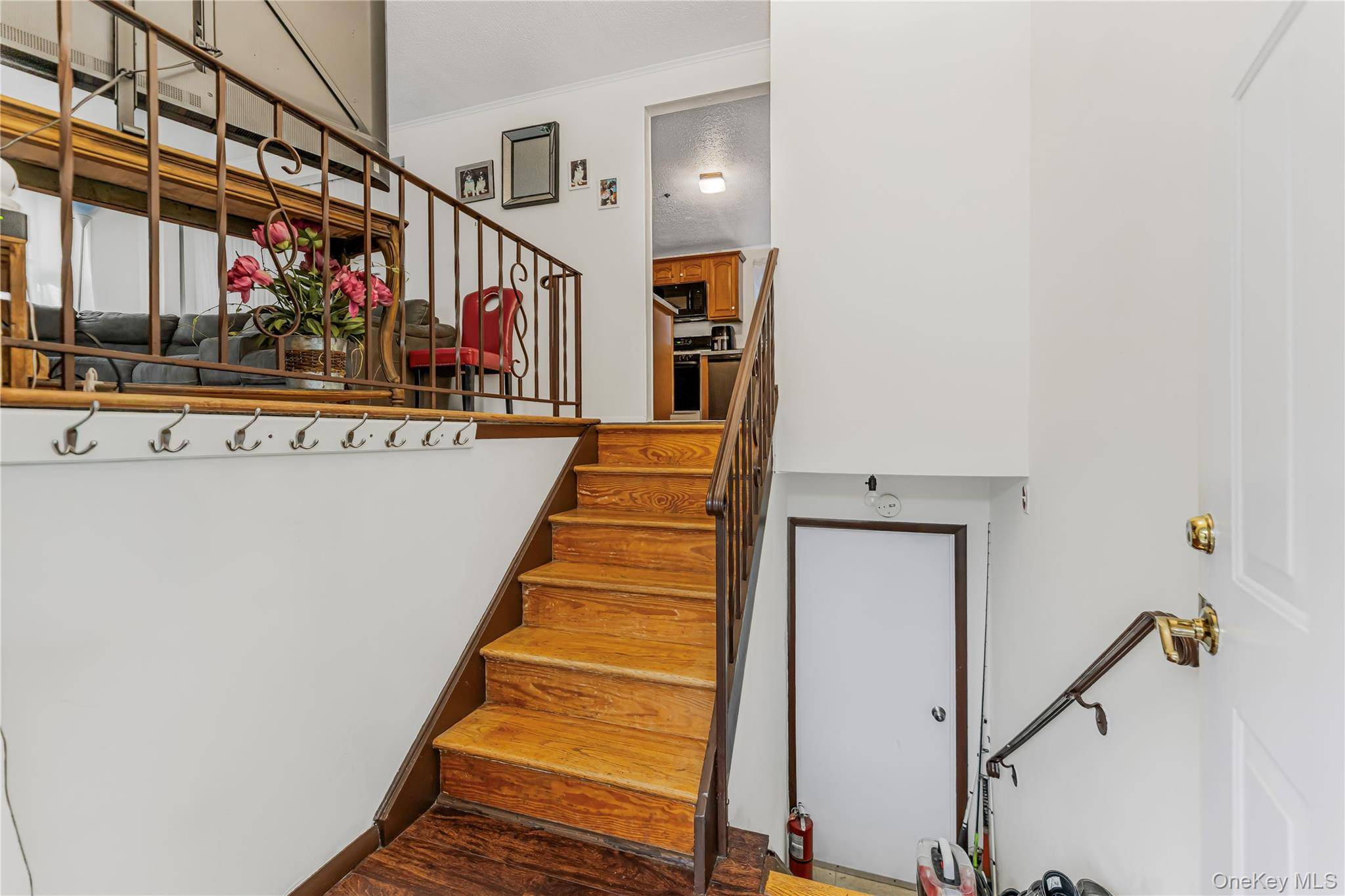 82 Riverdale AVE, White Plains, NY 10607