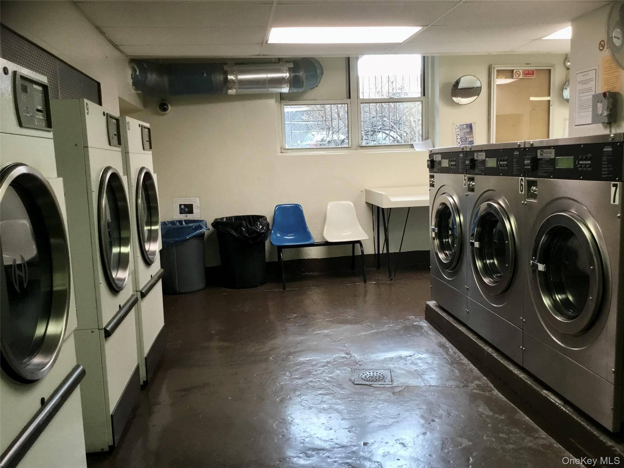 2 Sadore LN #5F, Yonkers, NY 10710