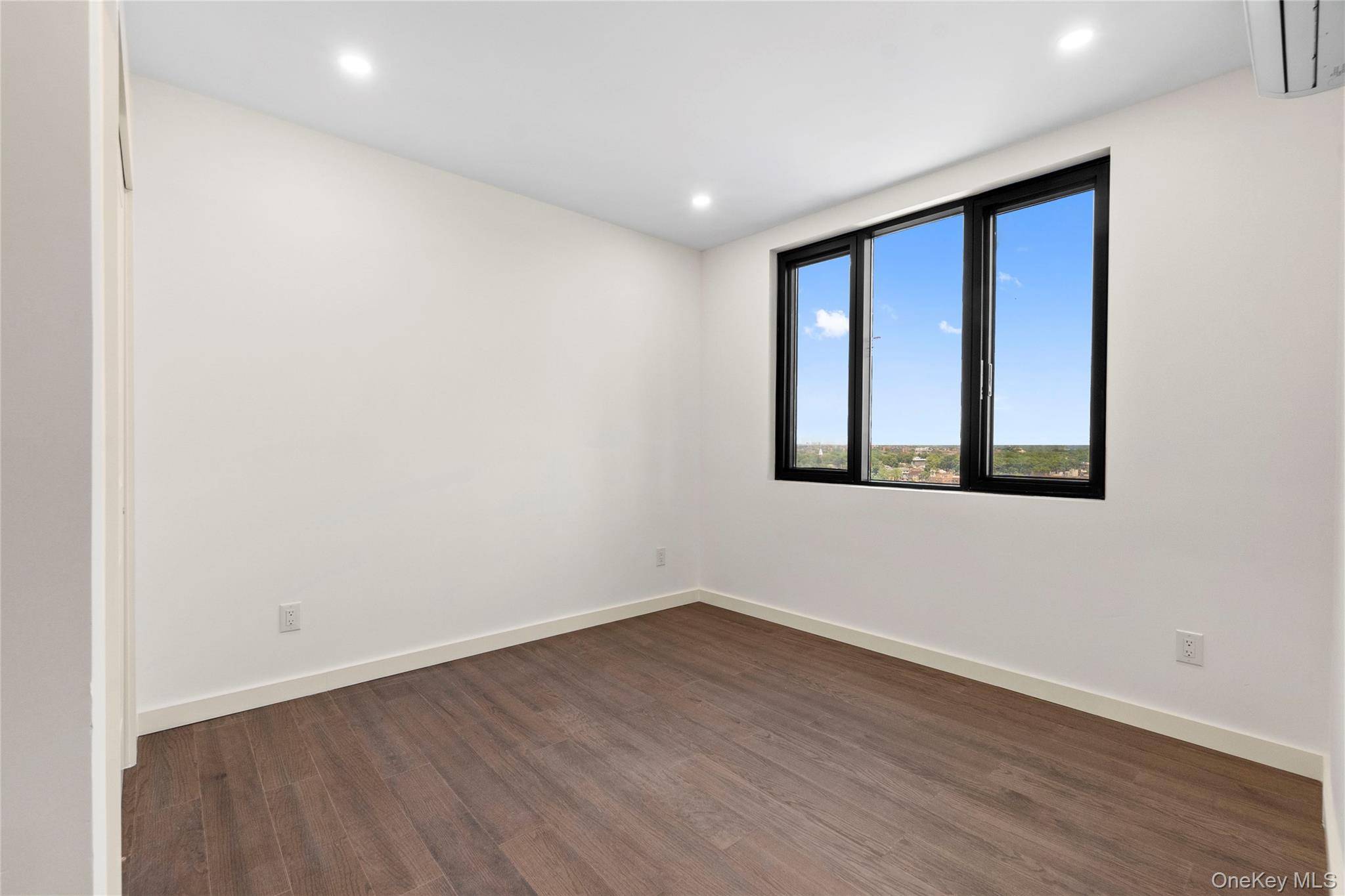 124-28 Queens BLVD #10C, Kew Gardens, NY 11415