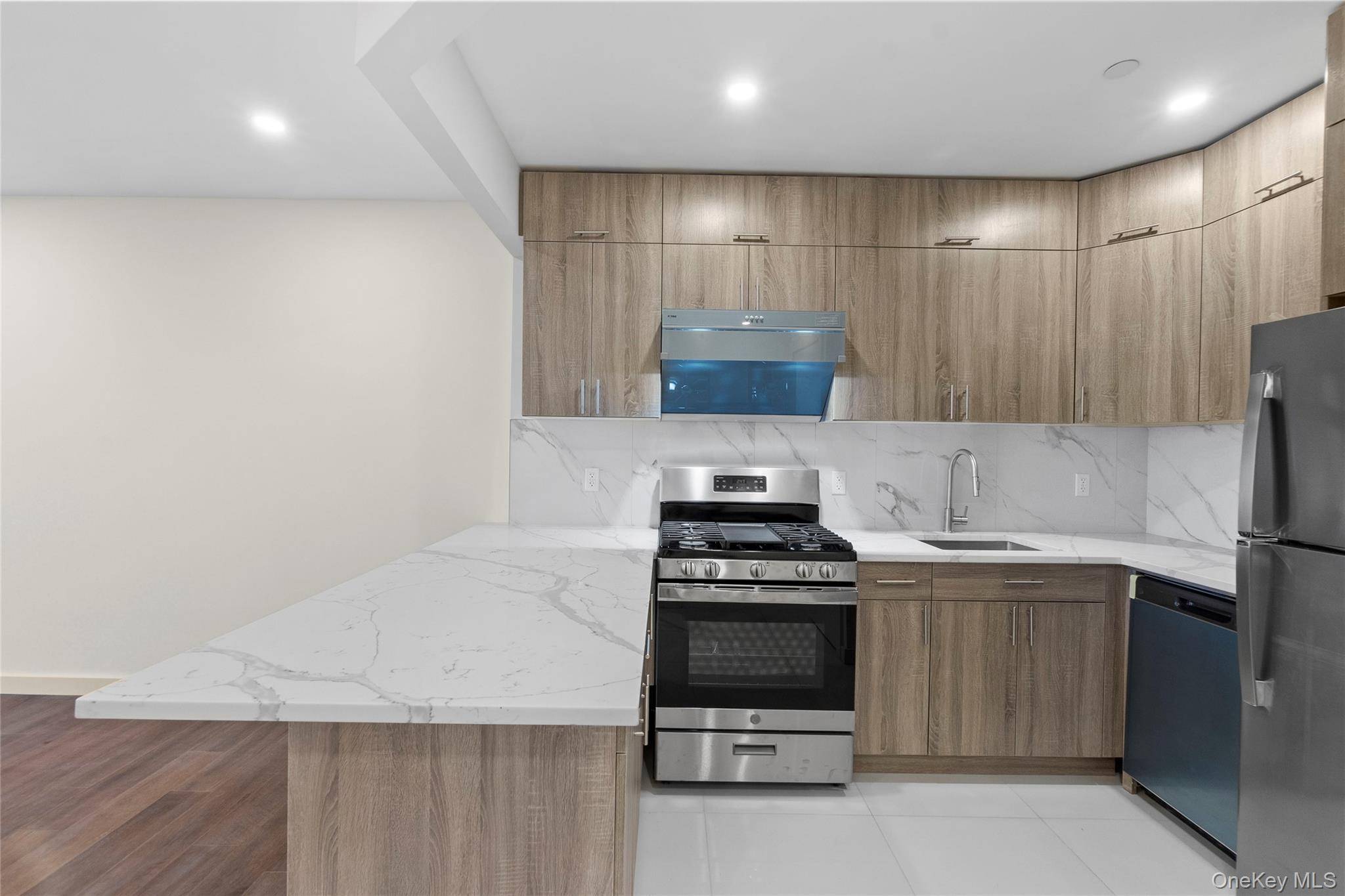 124-28 Queens BLVD #11C, Kew Gardens, NY 11415