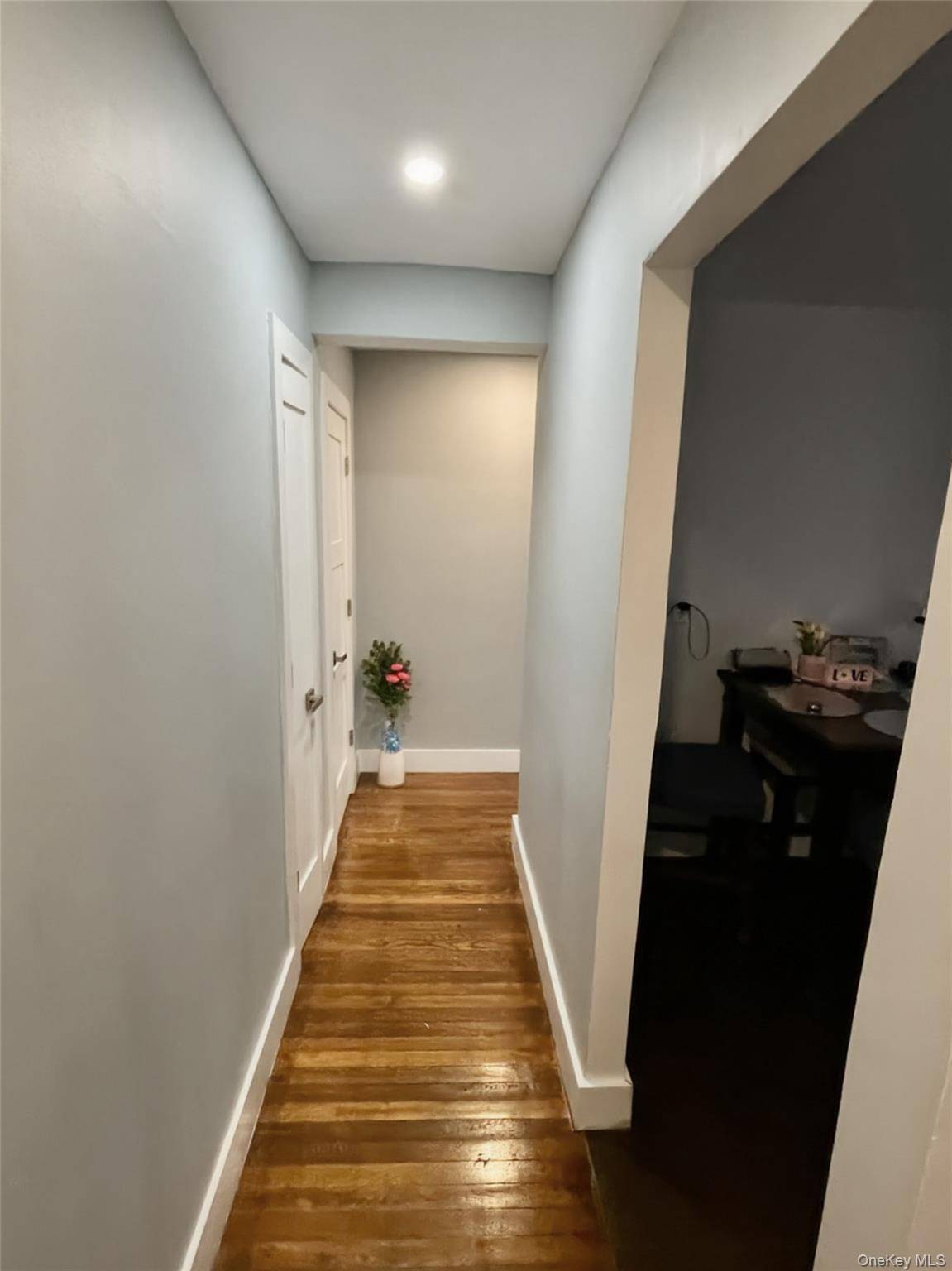 180 Van Cortlandt PARK #5J, Bronx, NY 10463