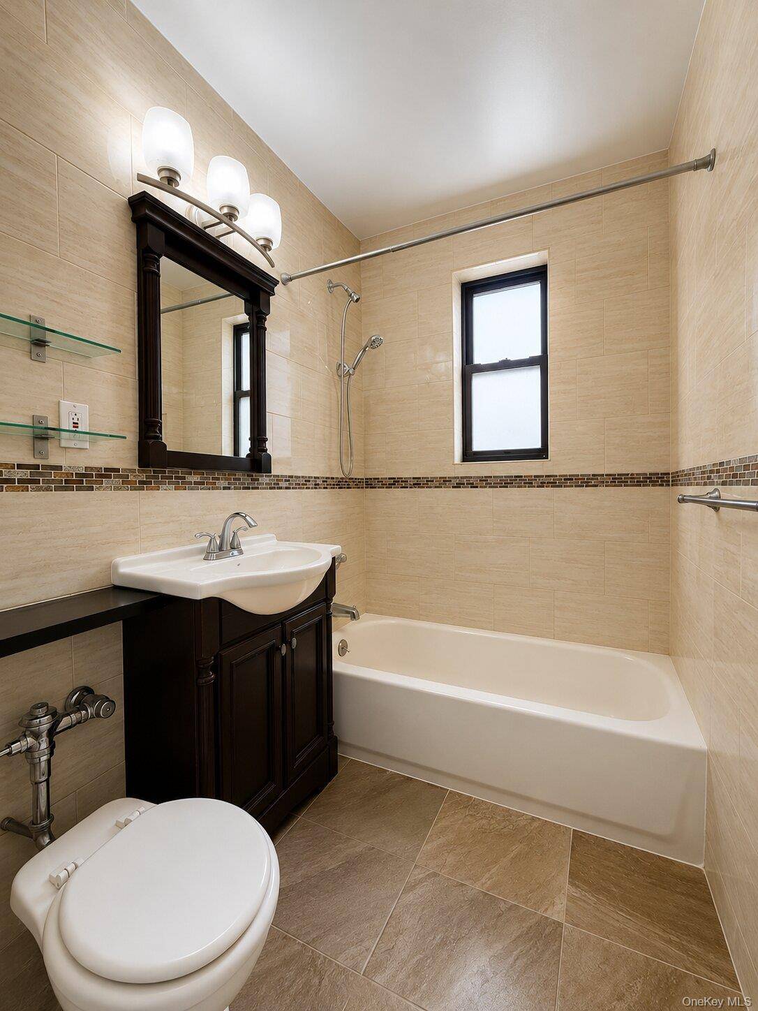 6615 Wetherole ST #C11, Rego Park, NY 11374