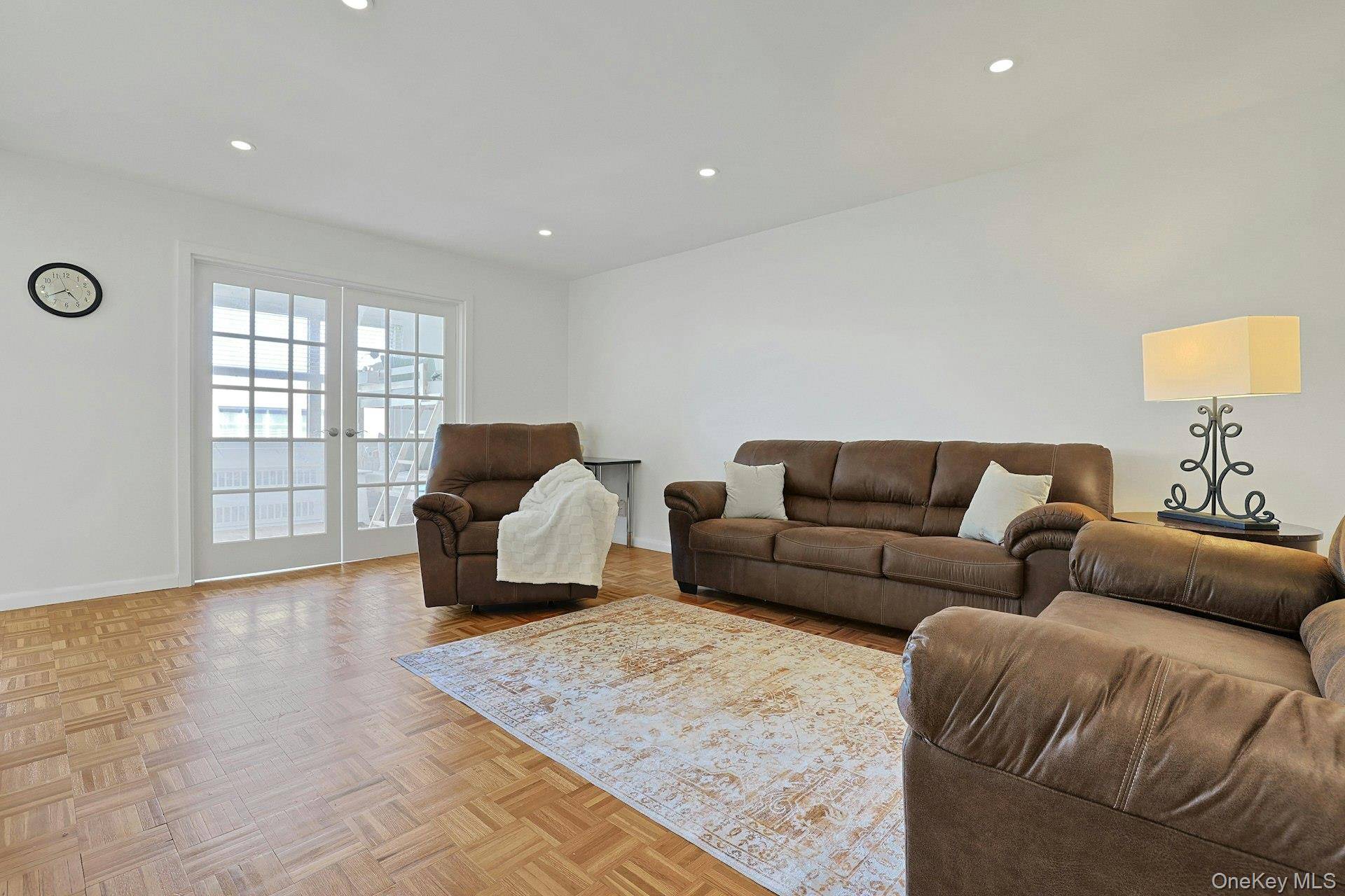 12 Old Mamaroneck RD #7F, White Plains, NY 10605